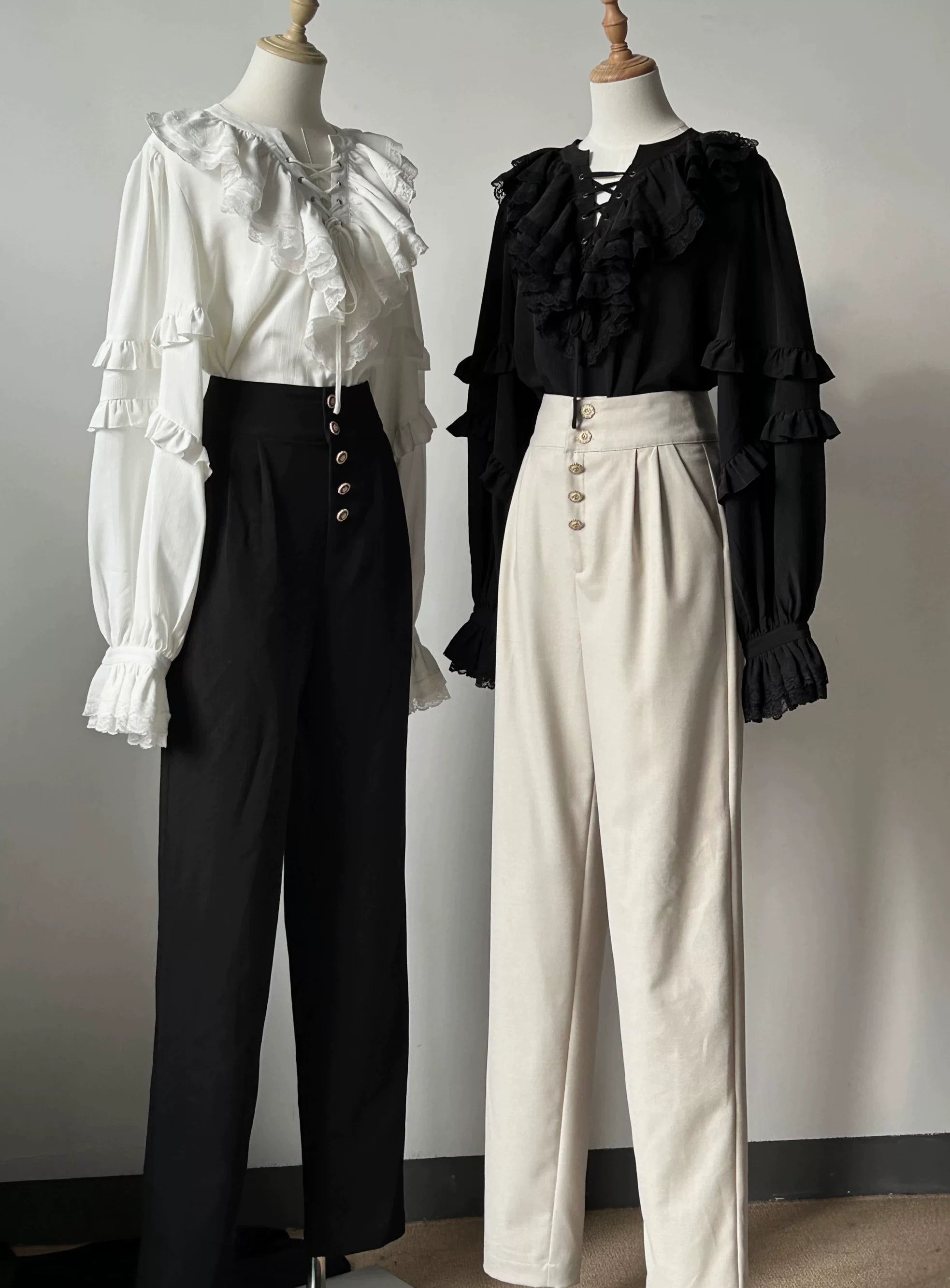 Embroidered Classic Lolita OP Dress, Lace Trim Shirt (Beige Black / L M S XL) 45209:840252