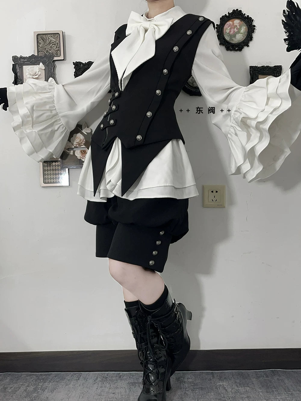 Ashes - Vintage Ouji Lolita Blouse and Shorts Set