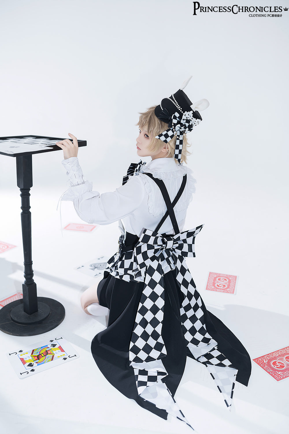 Princess Chronicles - Rabbit Theater Chessboard Lolita Prince Set 18852:262724