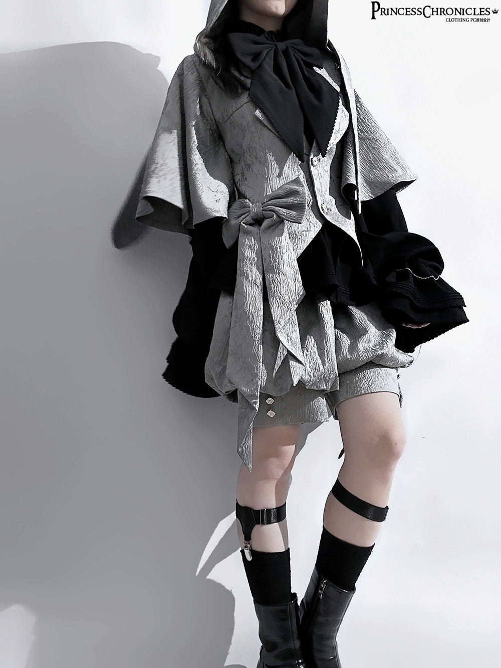 Princess Chronicles - Rabbit Hunting Glacier Gray - Vintage Lolita Grey Coat Kawaii Rabbit Ear Set