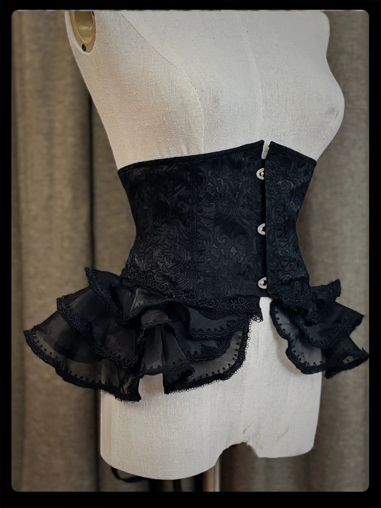 Plus Size Gothic Lolita Fishbone Waist Cincher, Layered Tulle (L M S) 45552:853596
