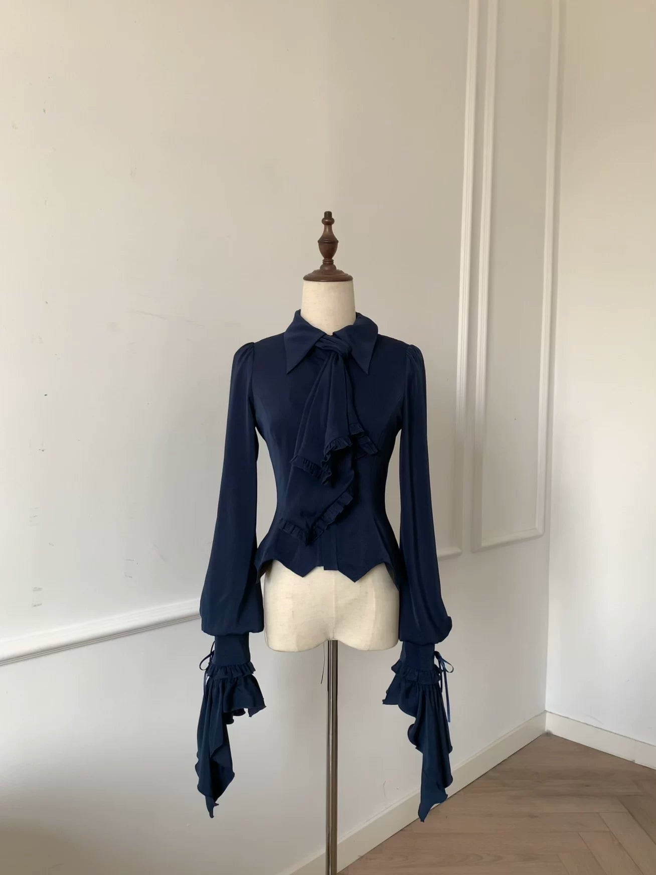 Moon Knight - Ouji Lolita Lantern Sleeve Blouse, Detachable Cuffs (2XL L M S XL) 45149:836865