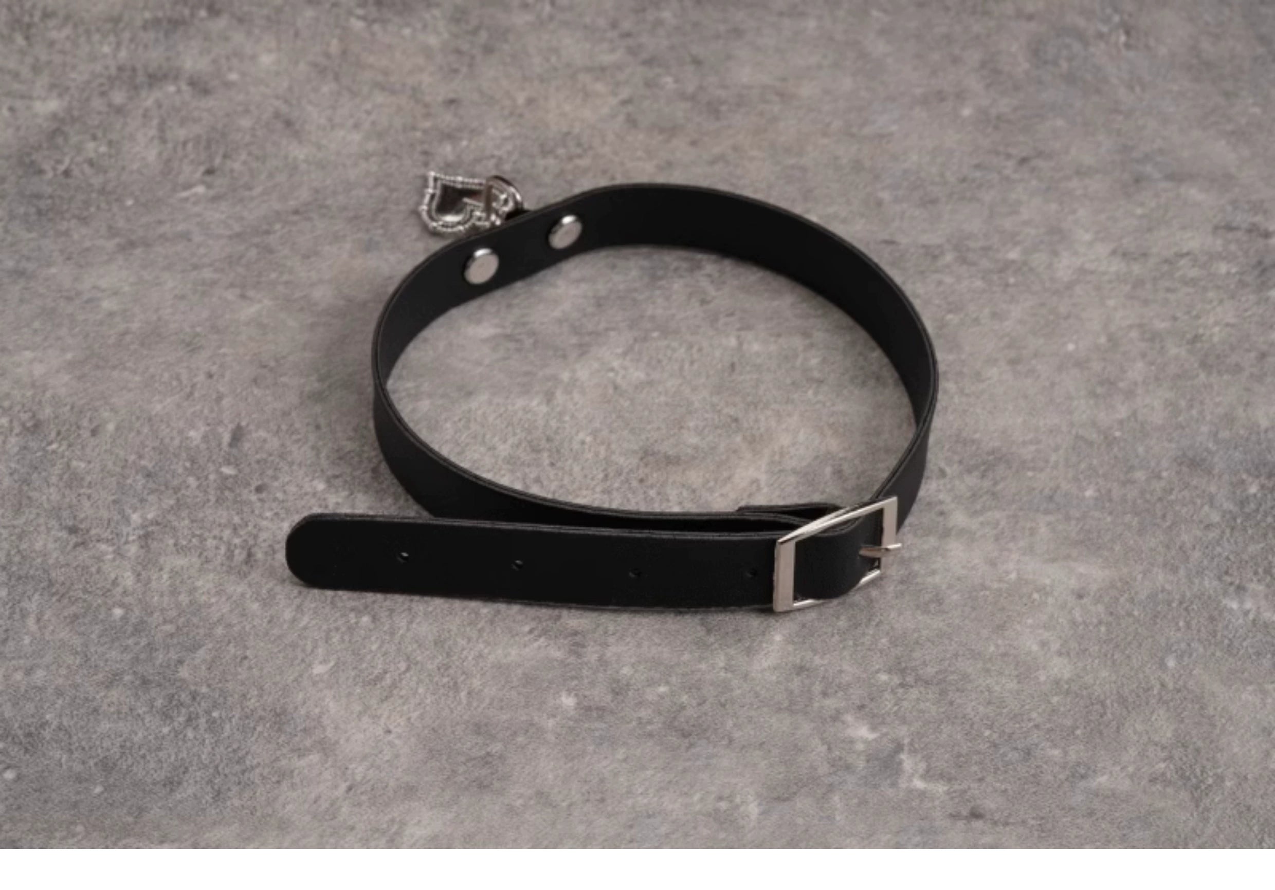 Strange Sugar~Gothic Lolita Choker Faux Leather Heart Pendant Necklace 36642:530664