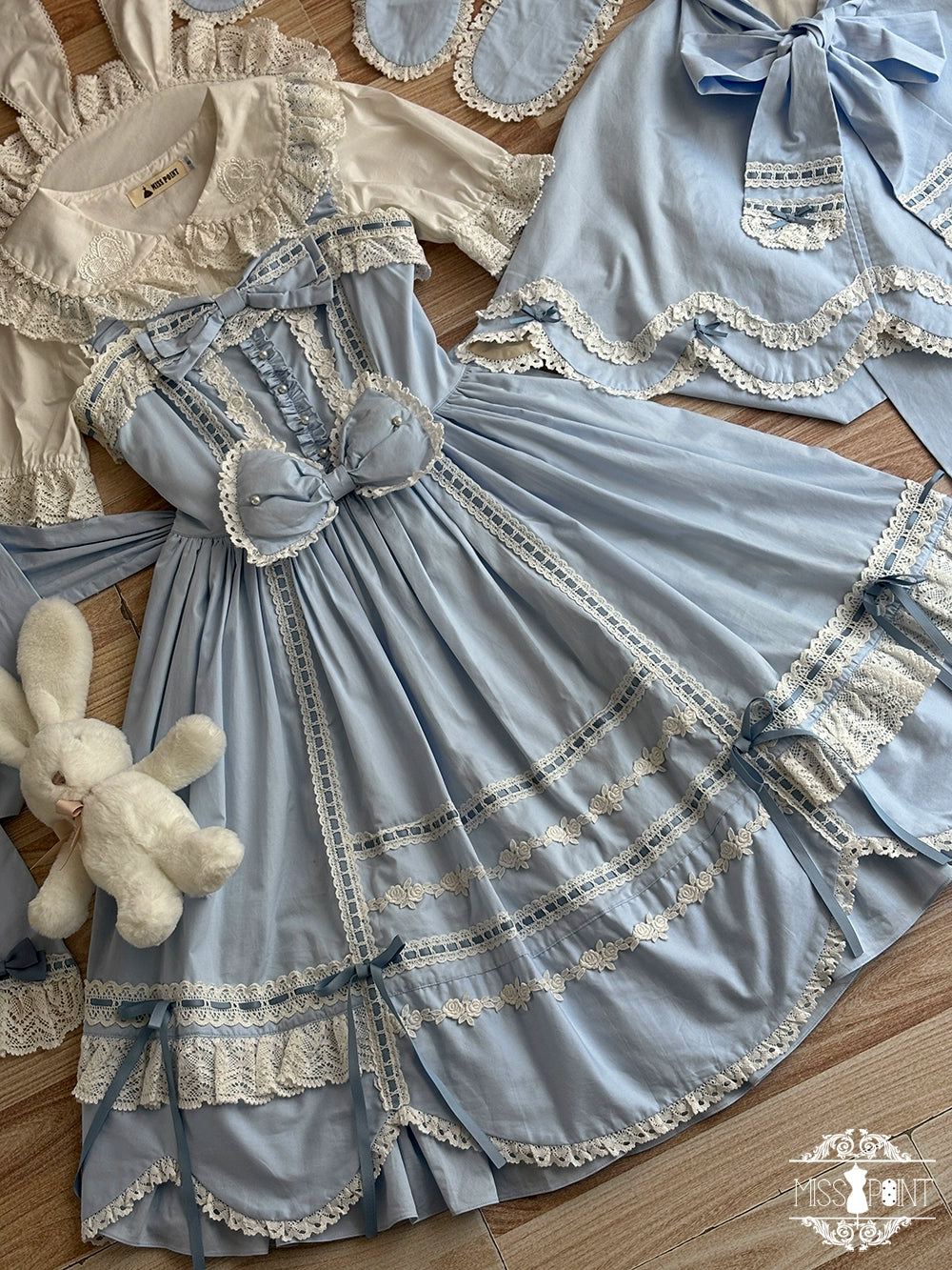 Vintage Petal Rabbit - Cotton Old School Lolita JSK Dress With Petal-Shaped Hem 43136:769636