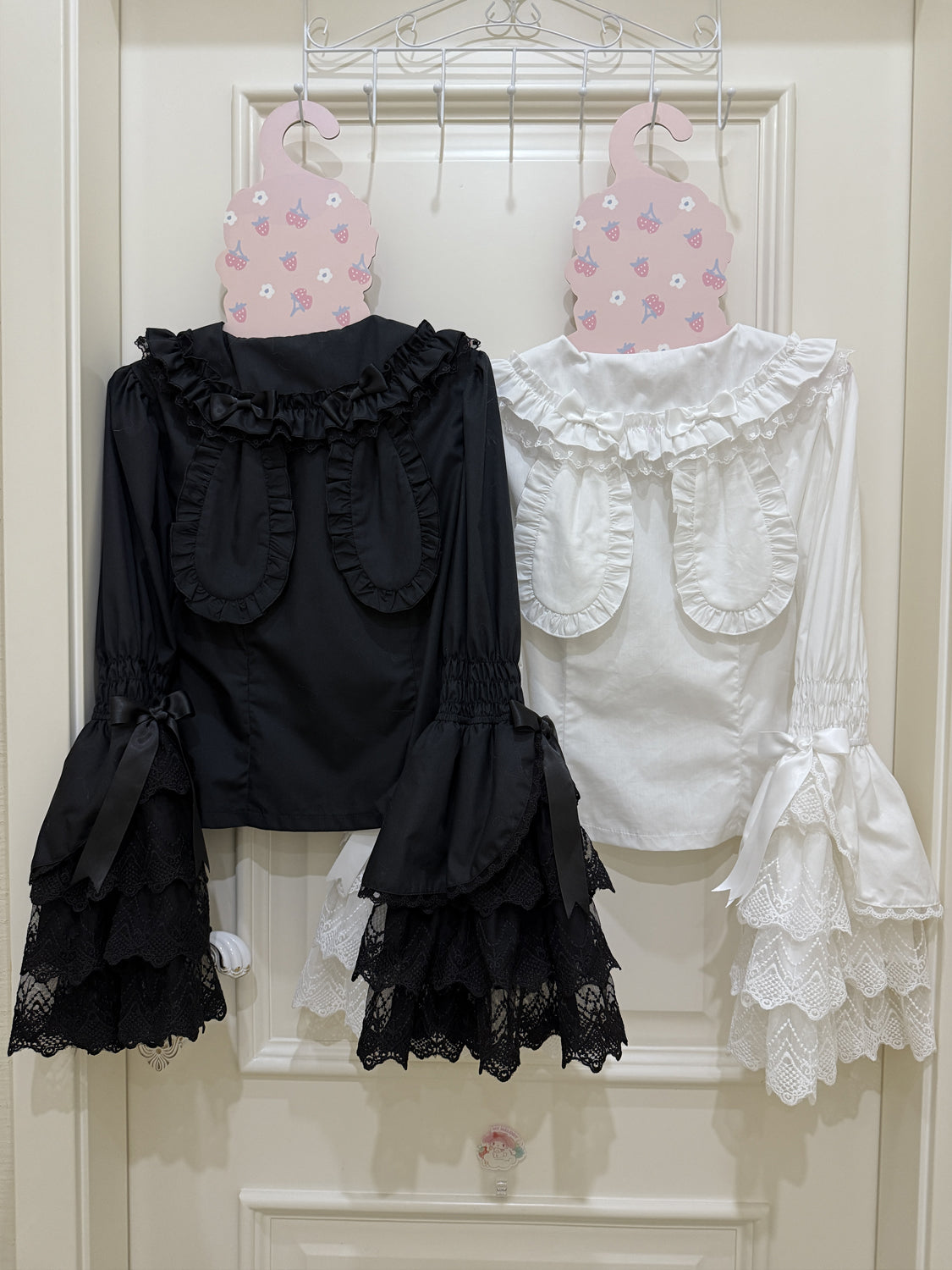 Hanguliang - Cross Heart Knot - Sweet Lolita JSK Suit Tiered Ruffles Dress with Lace Blouse 42611:747097