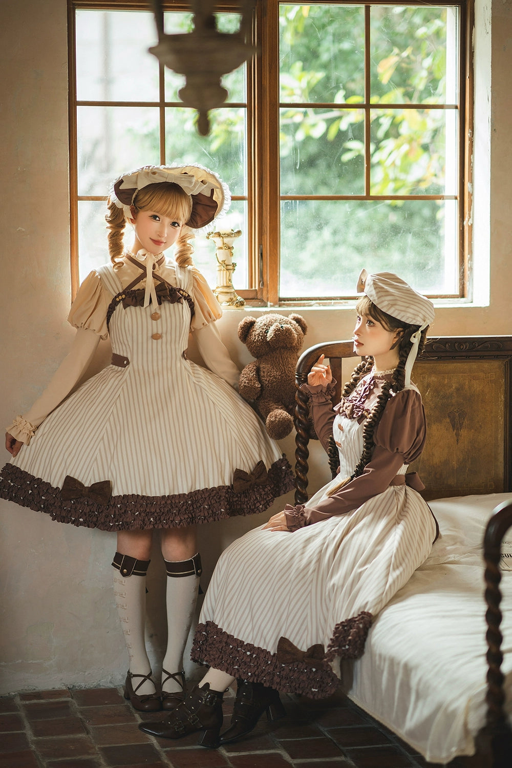 Miss Point - Classical Chocolate - Classic Lolita Blouse Customized Reteo Lolita Shirt