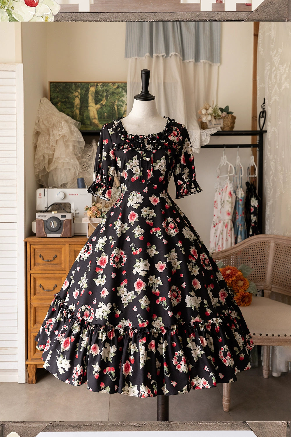 Forest Wardrobe - Summer Berry Picture Book - Vintage Lolita OP Dress Floral Print Short Sleeve Dress