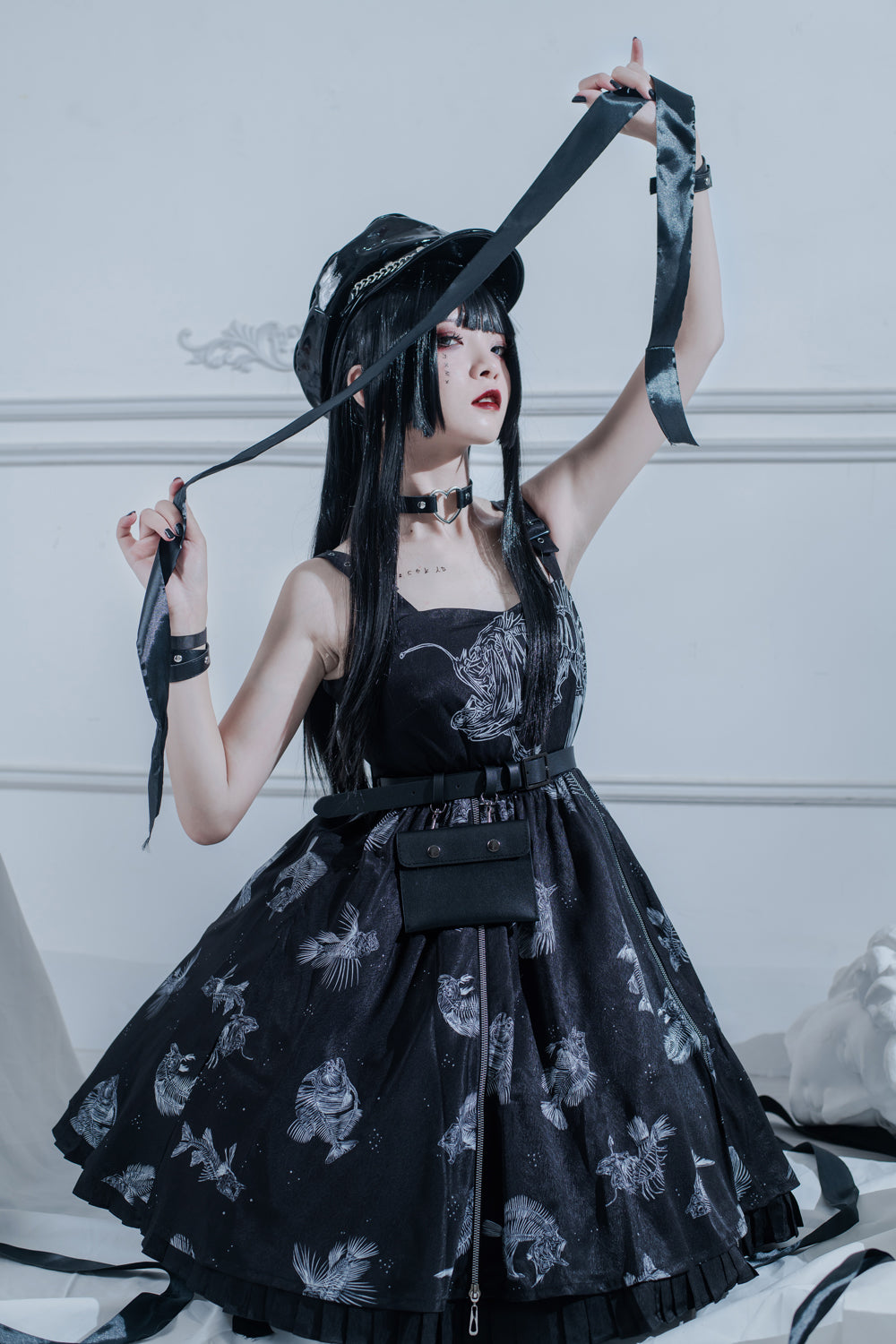 Princess Chronicles~Fishbone Love~Gothic Lolita Waist Bag and Choker   