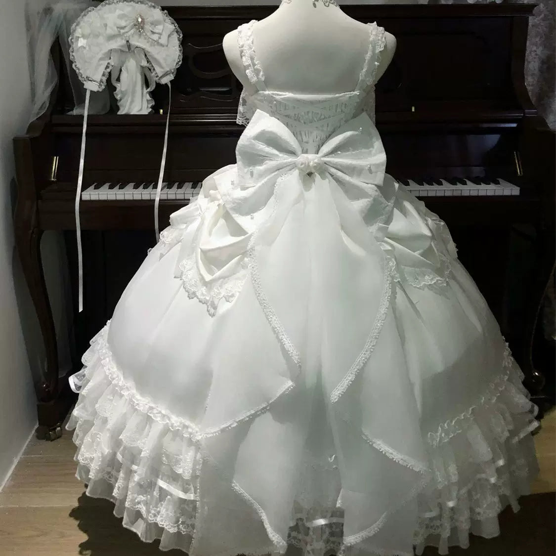 Drapery Poem - Sweet Wedding Lolita JSK Dress, Long Tiered Skirt White - JSK + Back Trailing Bow (without choker) S