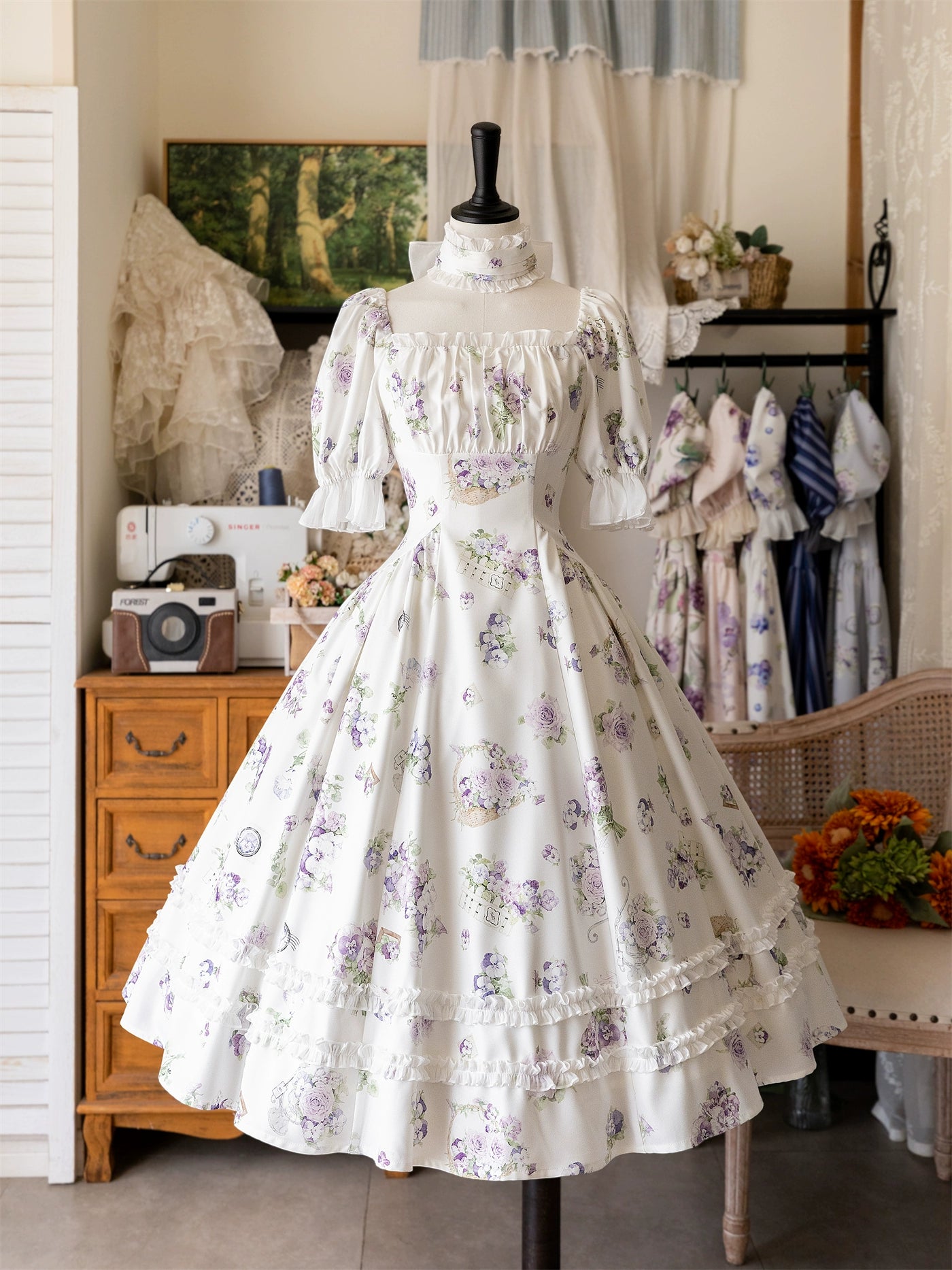Forest Wardrobe - Forest Basket - Classic Lolita OP Dress Floral Print S White Corydalis