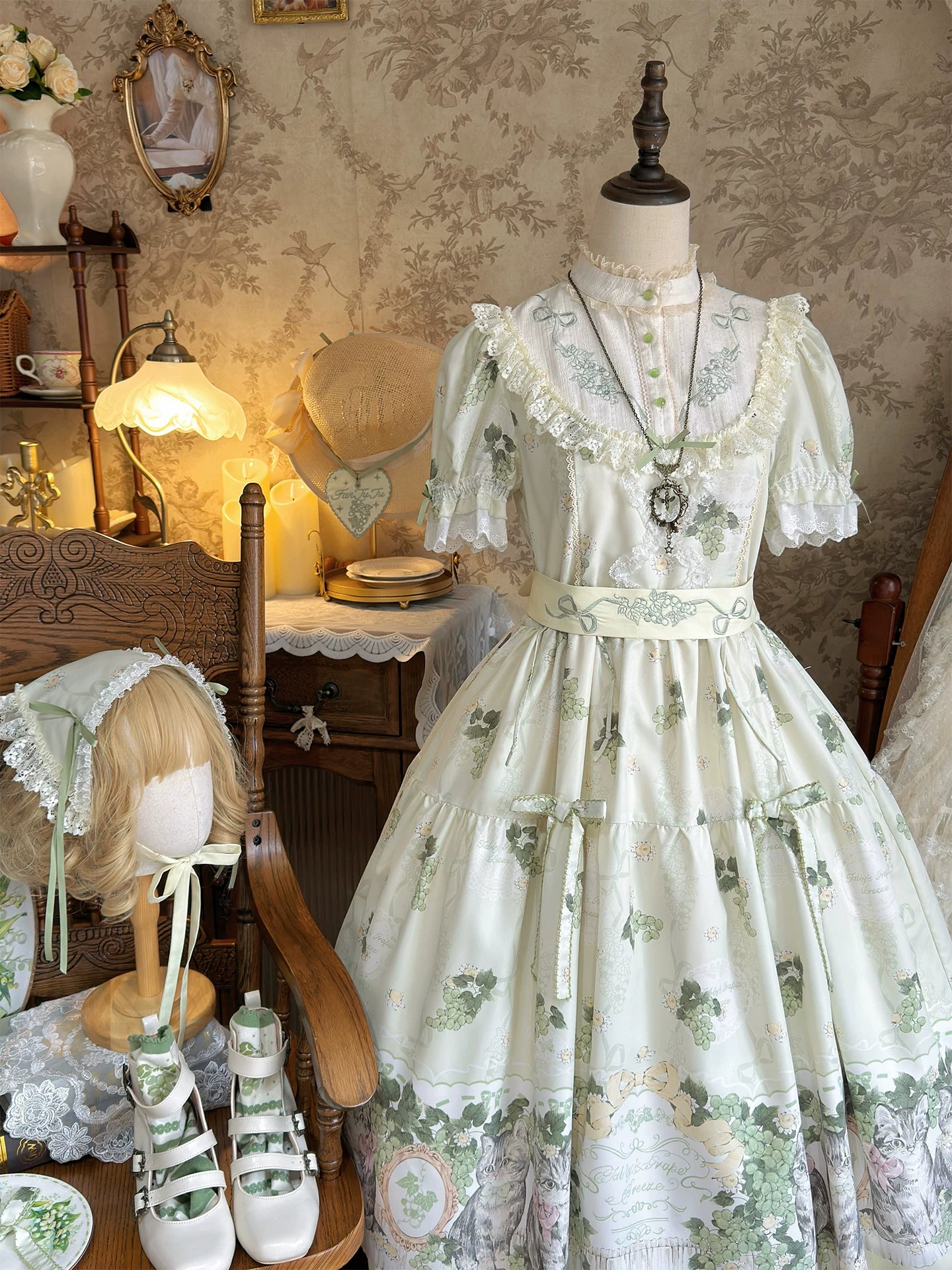 Grape Garden Cat - Classic Lolita Printed JSK Dress, Short Sleeve OP