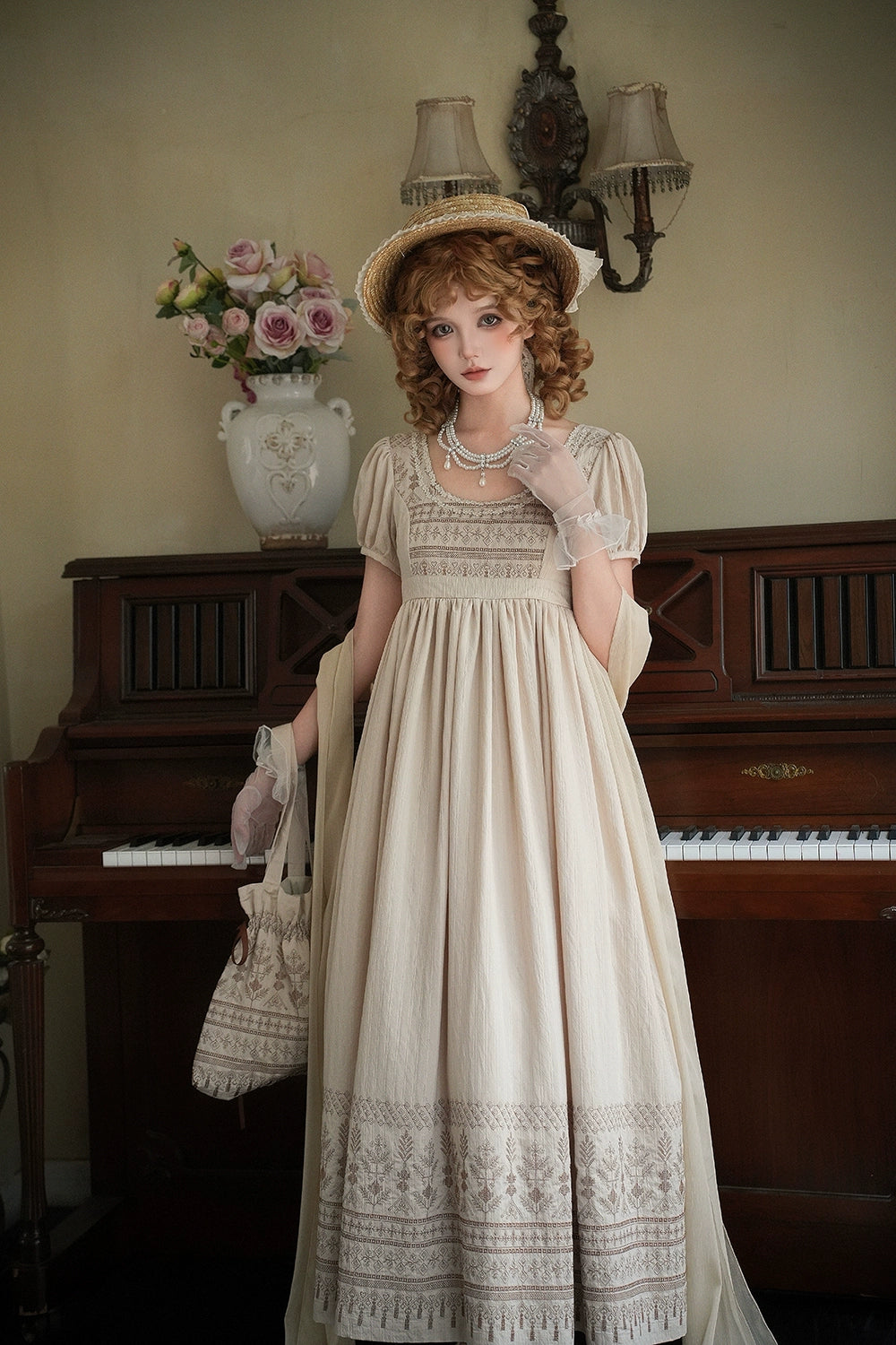Miss Point - Twilight Radiance - Retro Lolita Accessories, Embroidered Handbag
