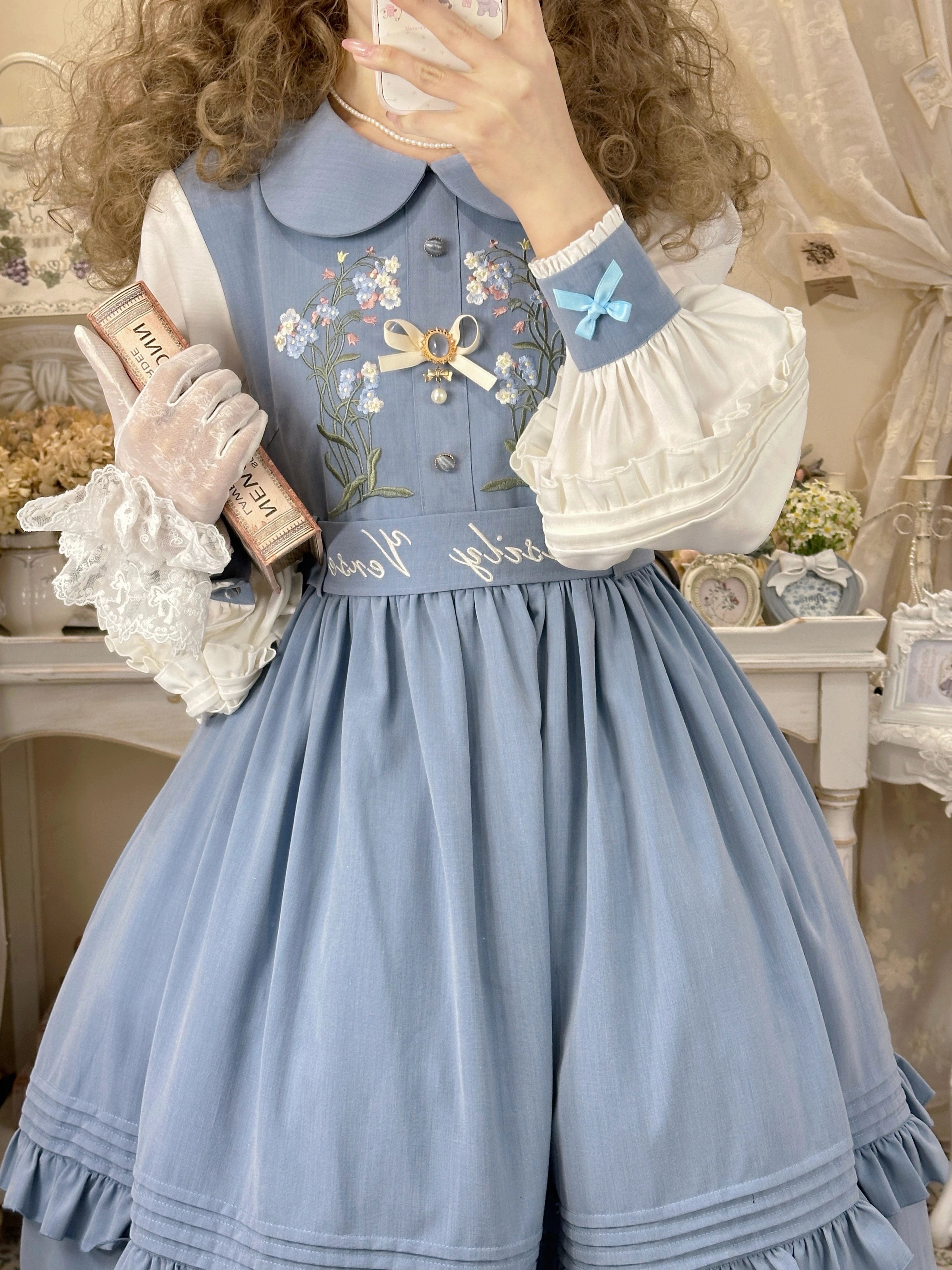 Verdant Name - High-waisted Classic Lolita Dress, Embroidered Bellflower
