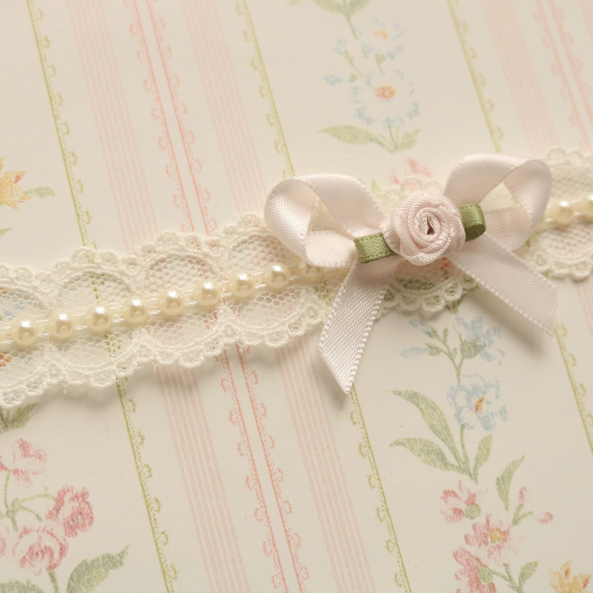 Creamy Bubbles~Sweet Lolita Choker Vintage Lace Rose Handmade Necklace 36896:545574