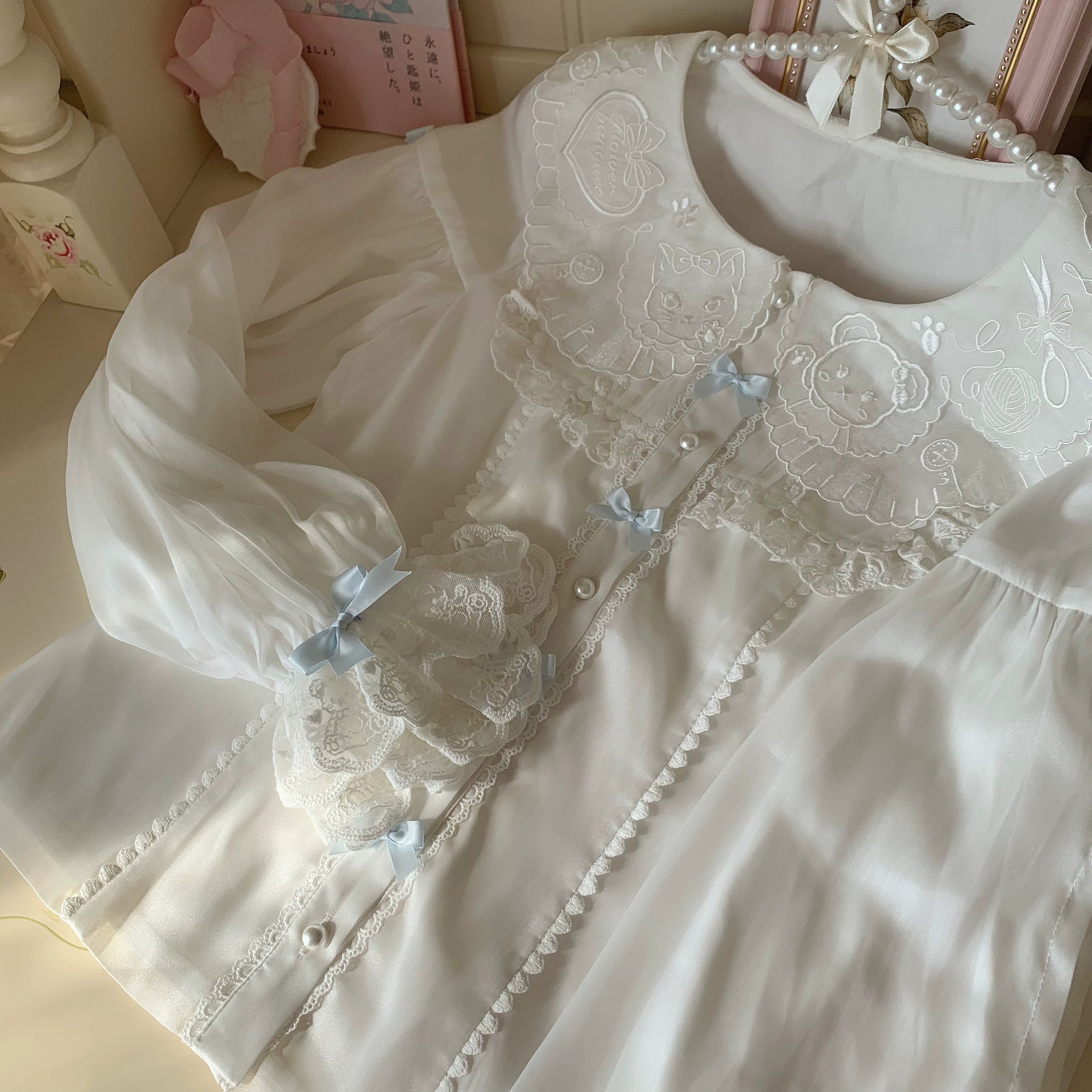 Flower Banquet - Sweet Lolita Blouse Embroidered Shirt with Long Sleeve S White X Blue Bow