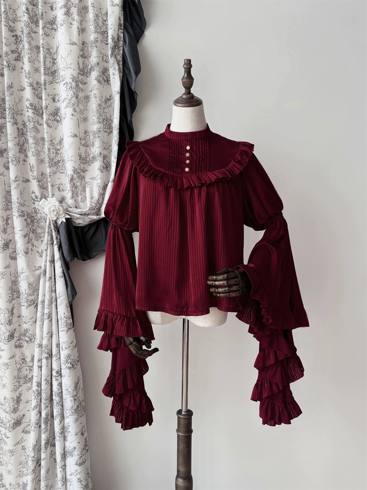Muppet Mind Ben - Dreaming - Gothic Lolita Princess Sleeves Blouse Striped Printing 39008:608436