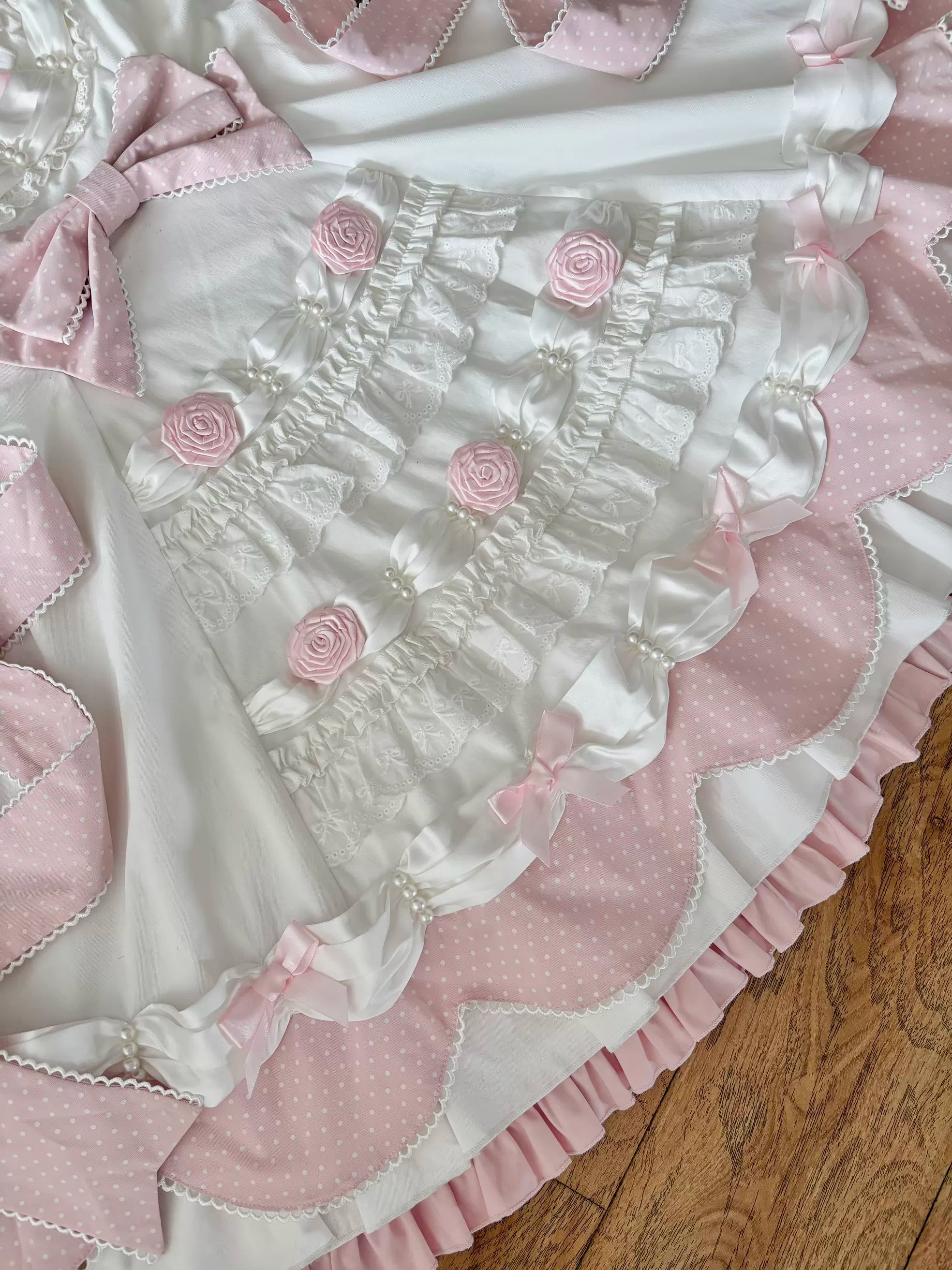 Cream Rosette Cake - Old School Lolita JSK Dress, Rose & Pearl Accents 45769:861642