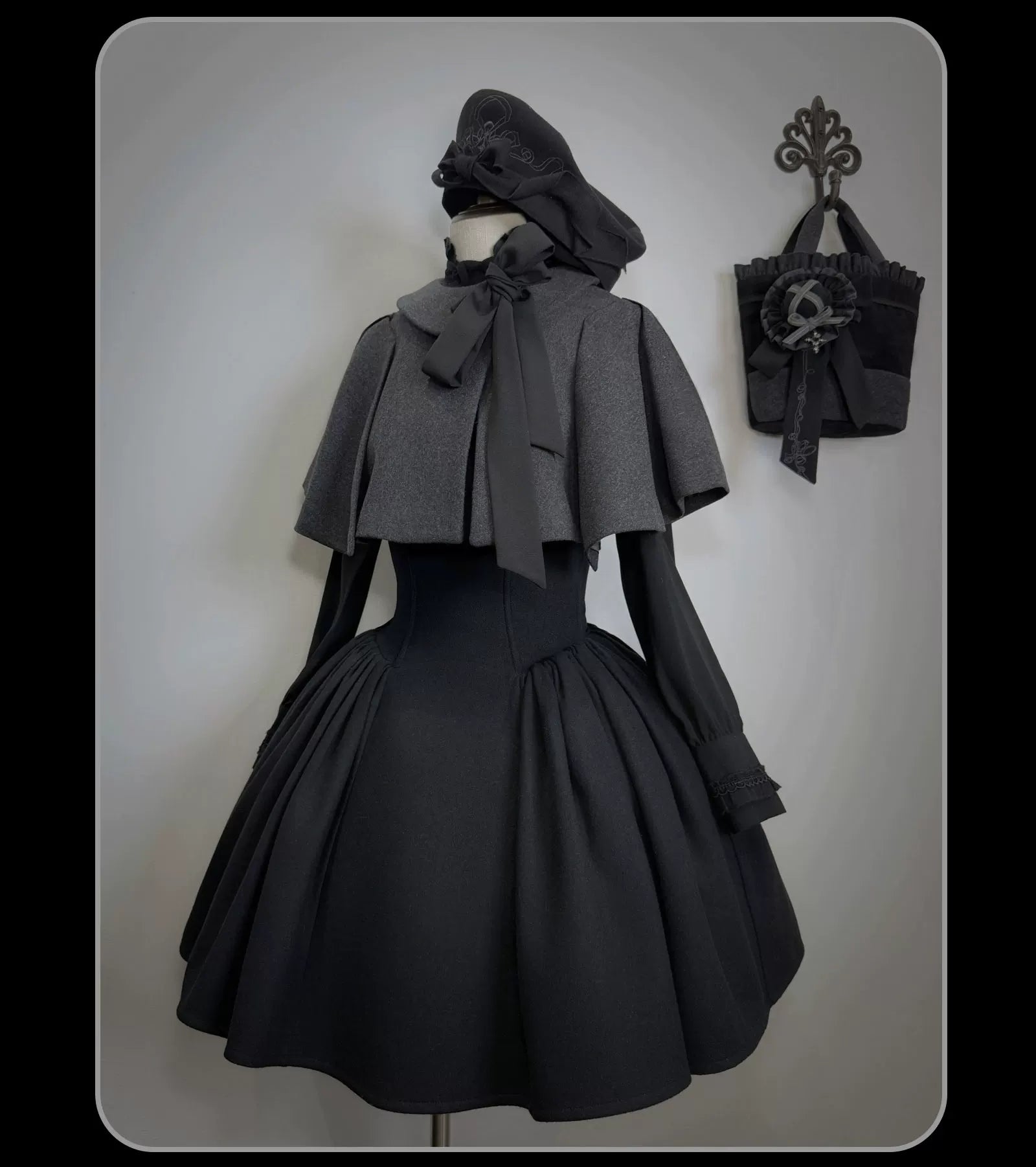 The Seventh Tenet - Classic Lolita Wool SK Set, Detachable Cape