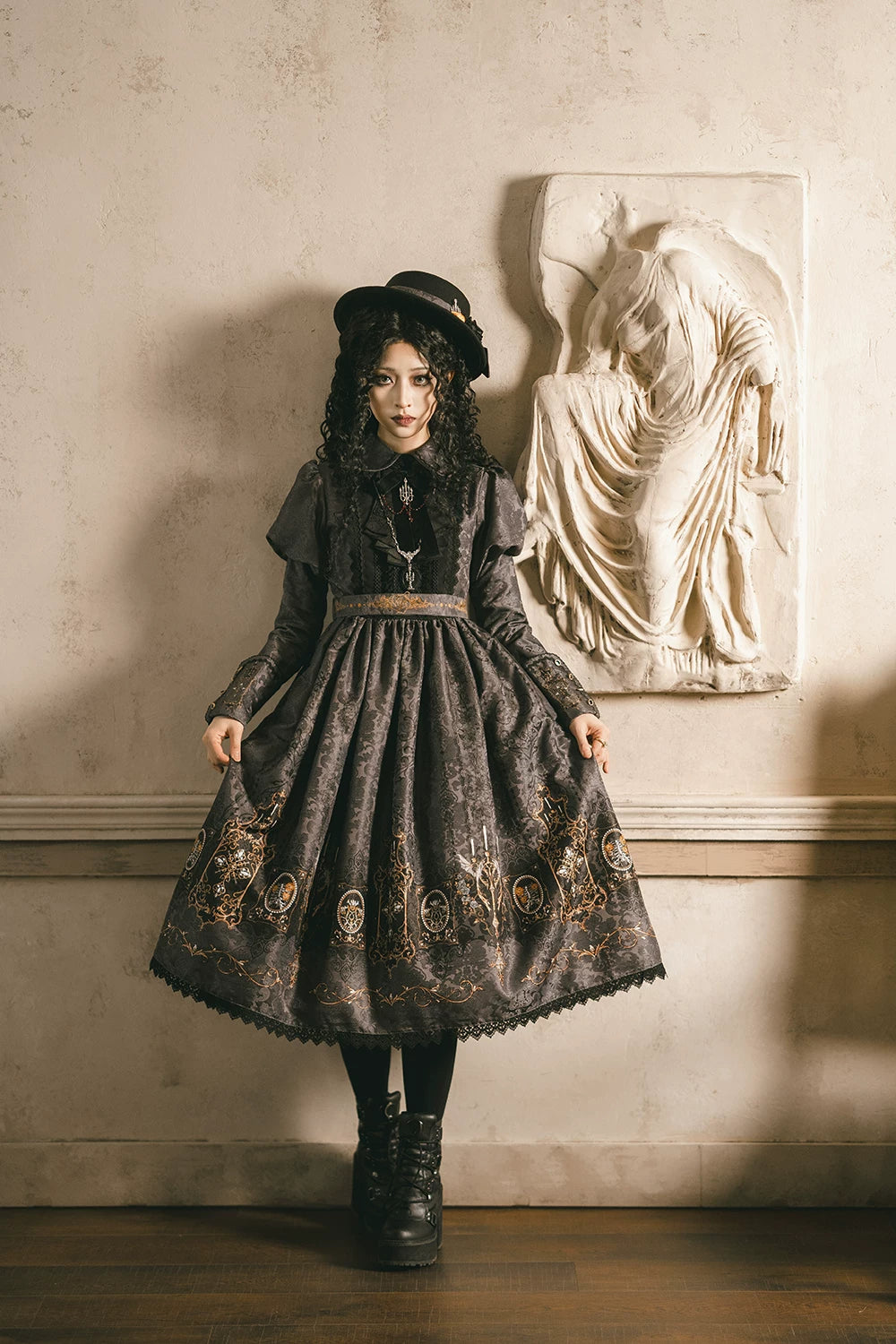 Blood Night Lantern - Jacquard Gothic Lolita Dress, Juliet Sleeve 44543:812340