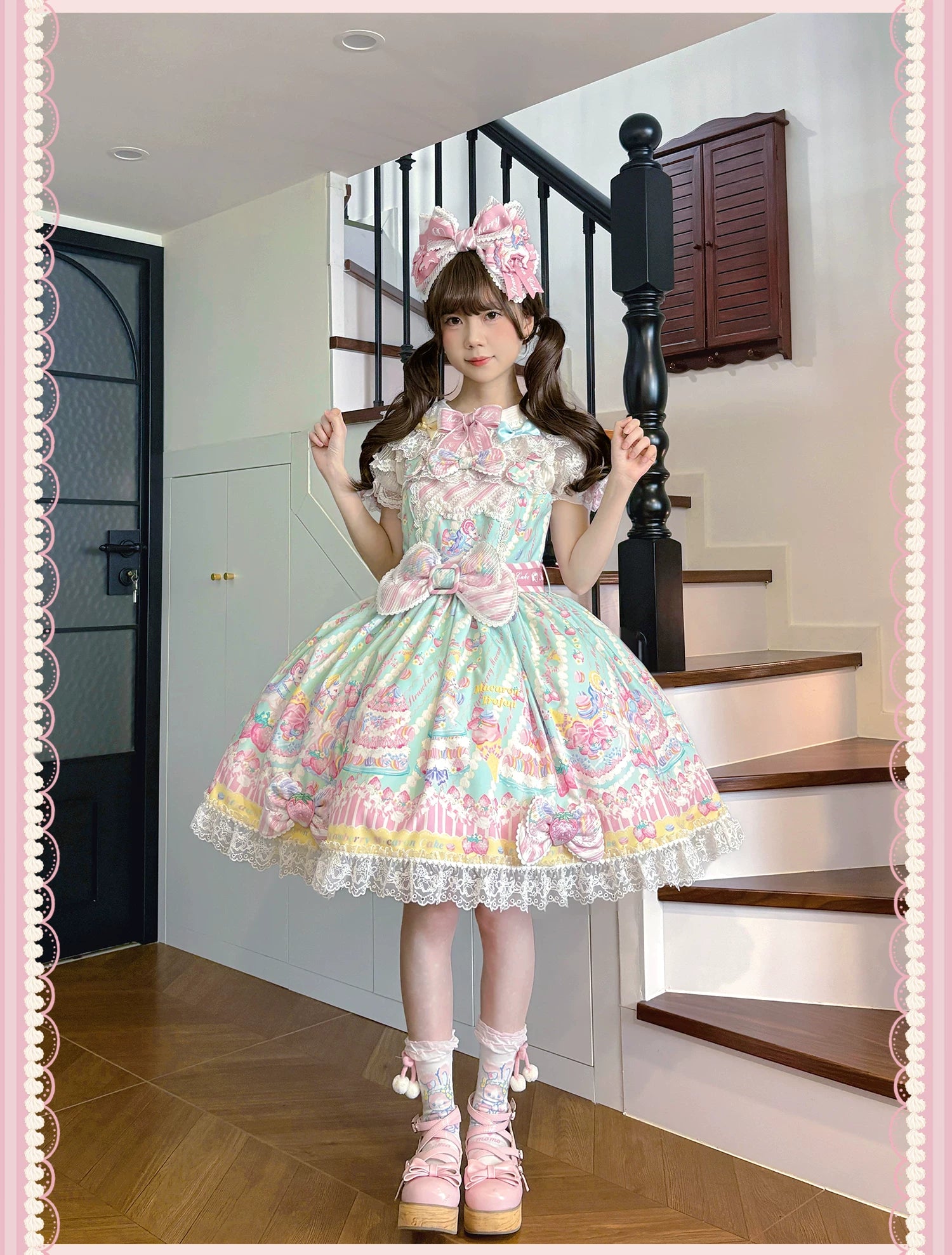 Macaron - Sweet Lolita Short Sleeve Shirt, Lace & Bow Details