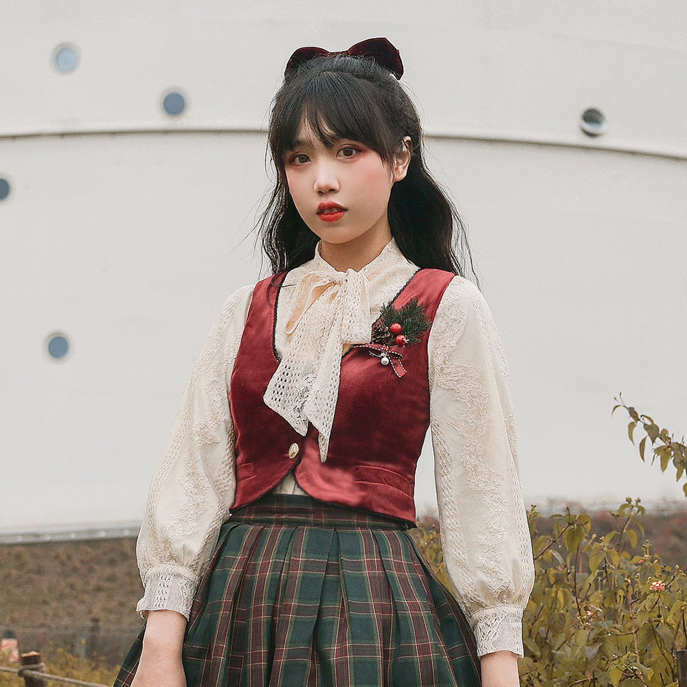 Miss Point - Ode to Joy - Elegant Lolita Winter Velvet Vest Customized