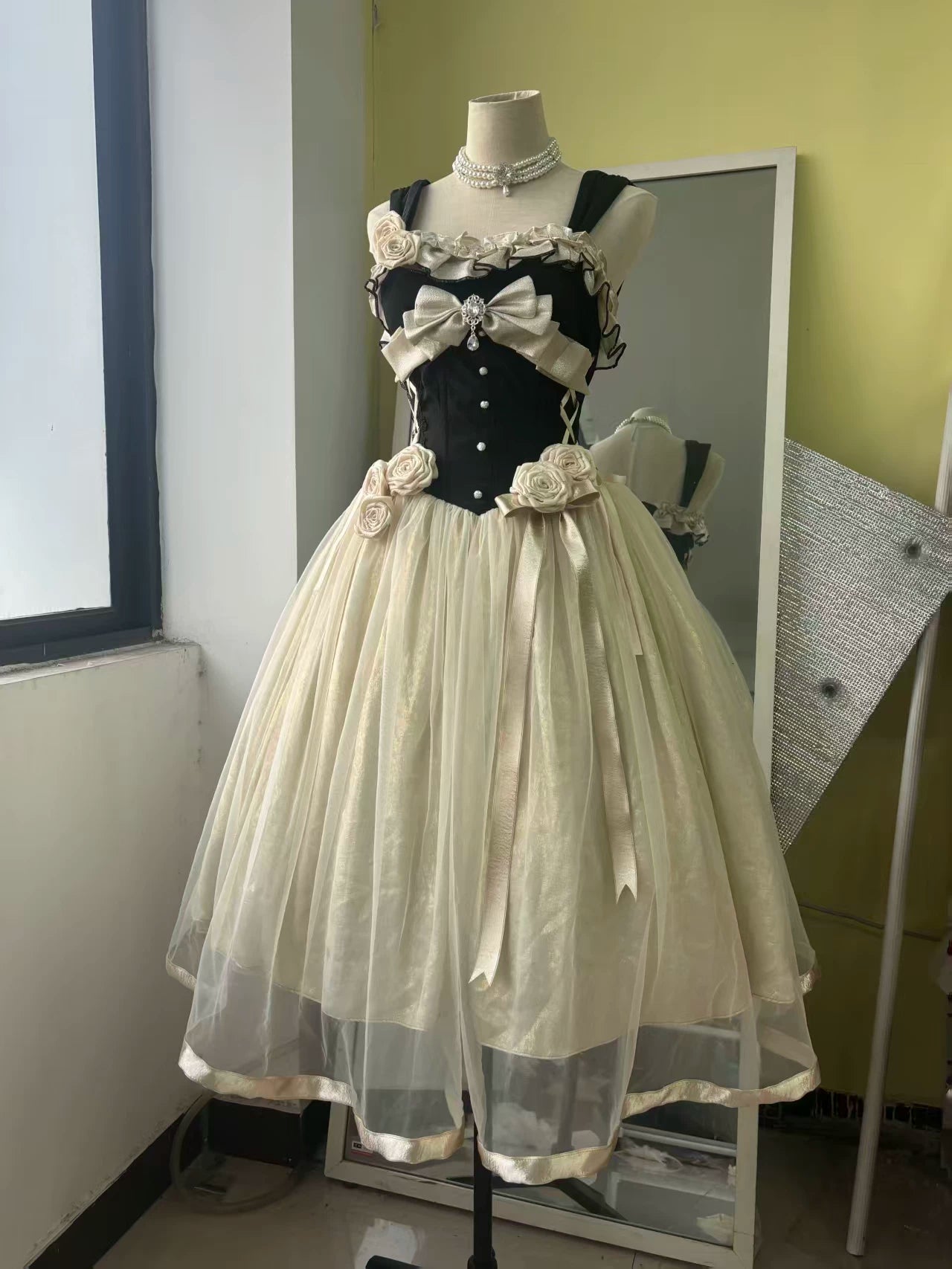 Paris Souvenir - Classic Lolita Corset JSK Dress with 3D Rose Decor