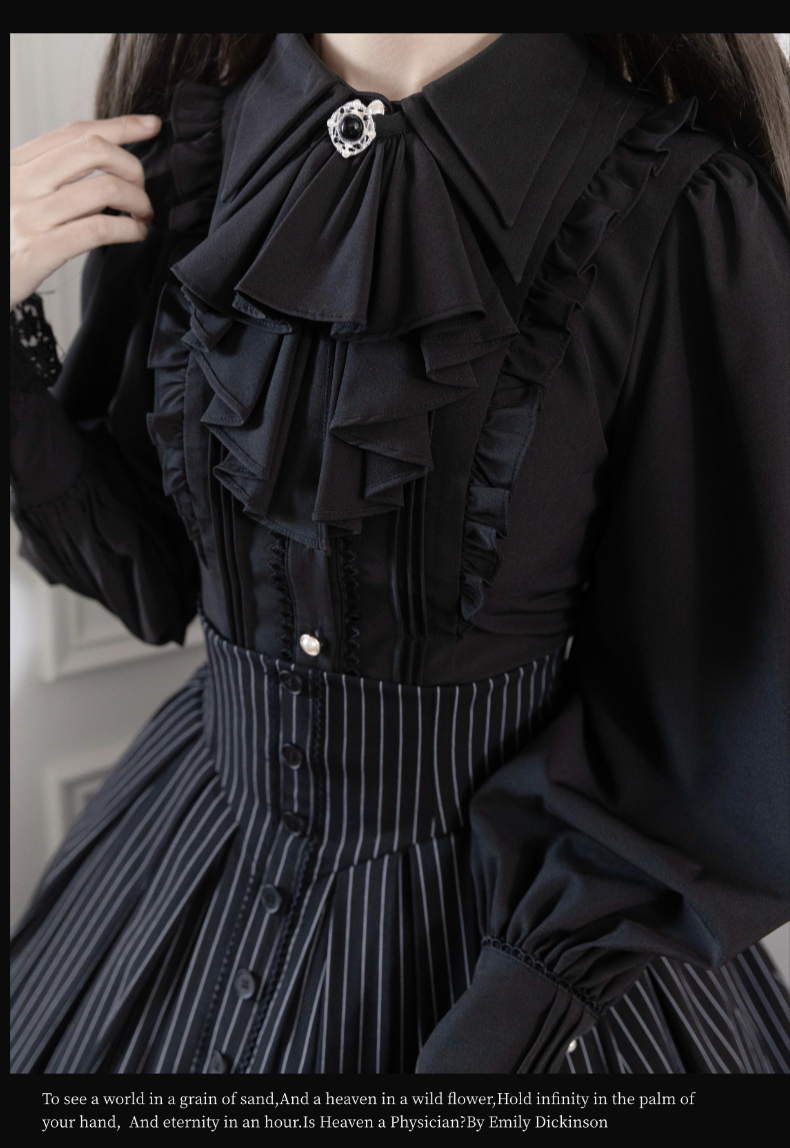 Alice in Wonderland - Love Moon Serenade - Classic Lolita Shirt Preppy Style Blouse Black Jabot Only S