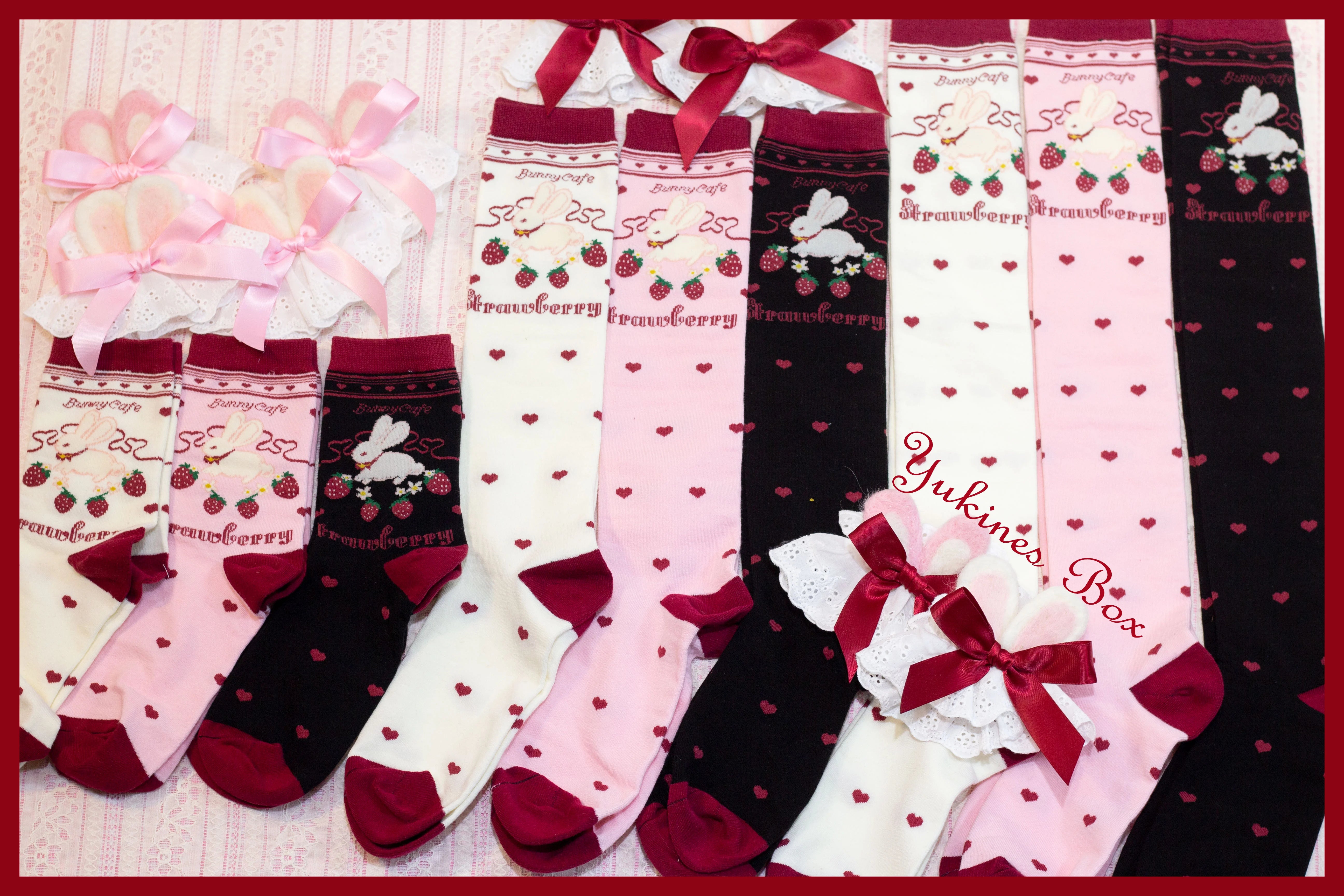 Yukines Box - Kawaii Lolita Strawberry Bunny Print Socks