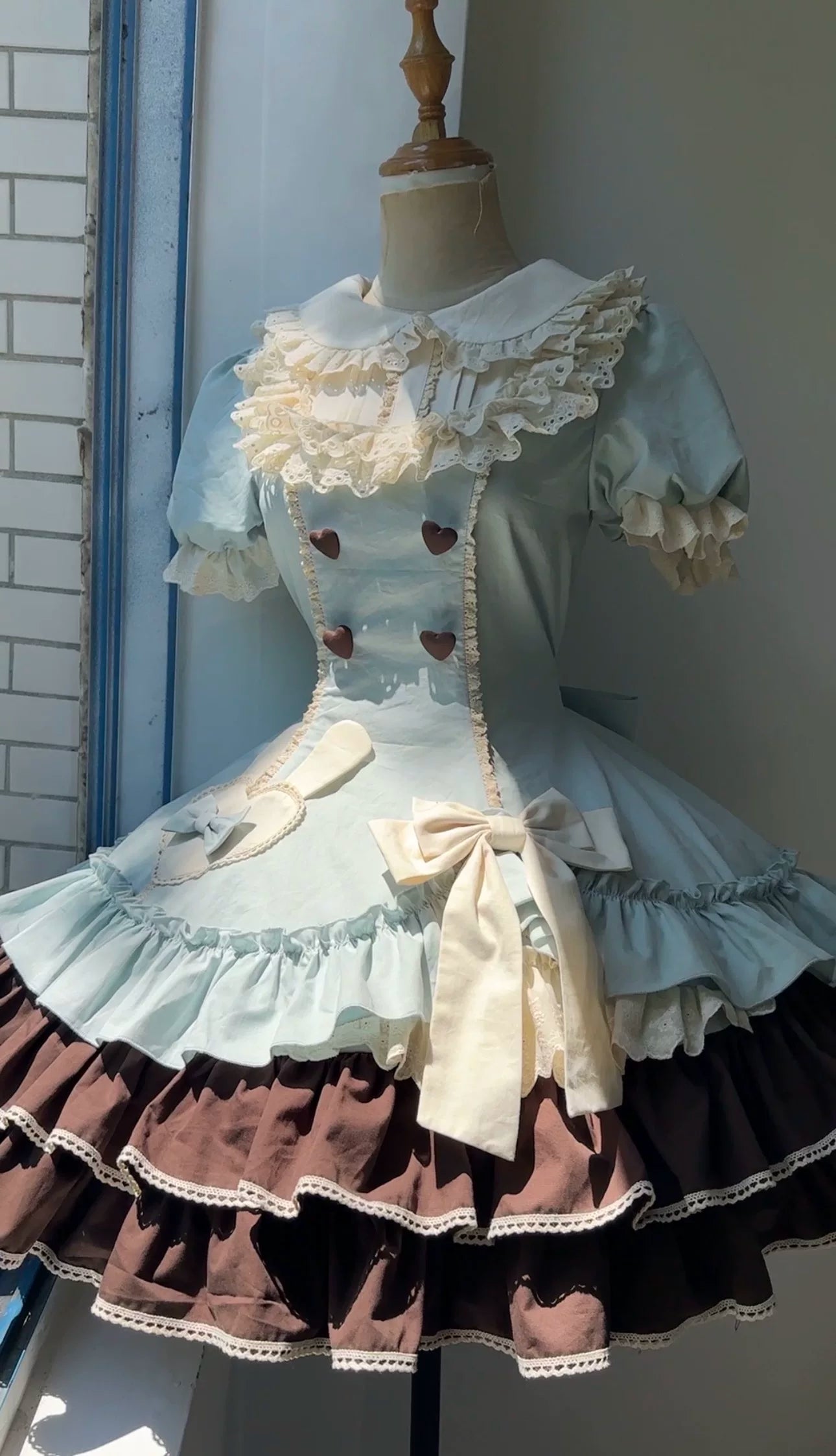Creamy Bud - Old School Lolita OP Dress, Bunny Ear Heart Accent