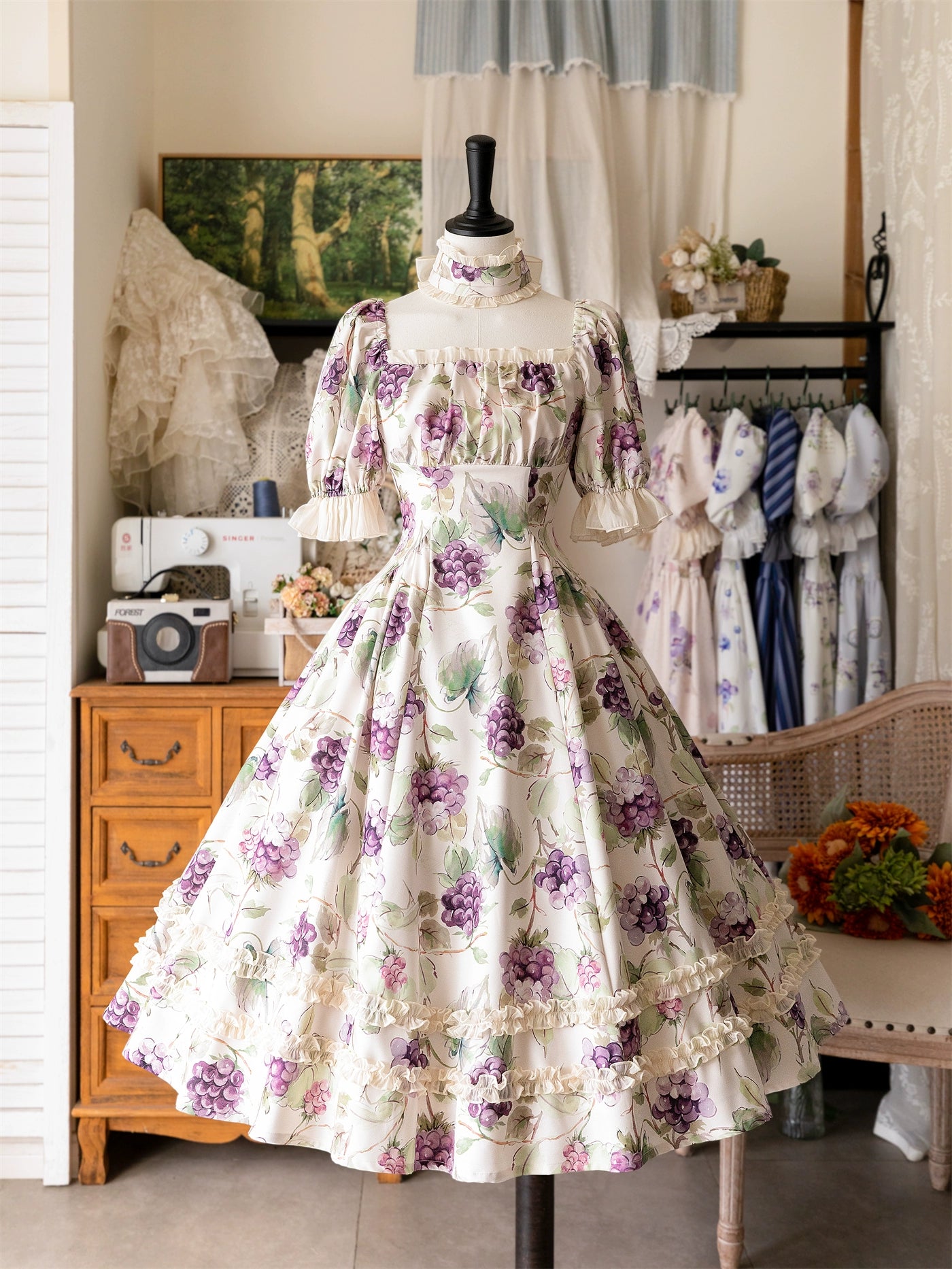 Forest Wardrobe - Forest Basket - Classic Lolita OP Dress Floral Print S Small Grape