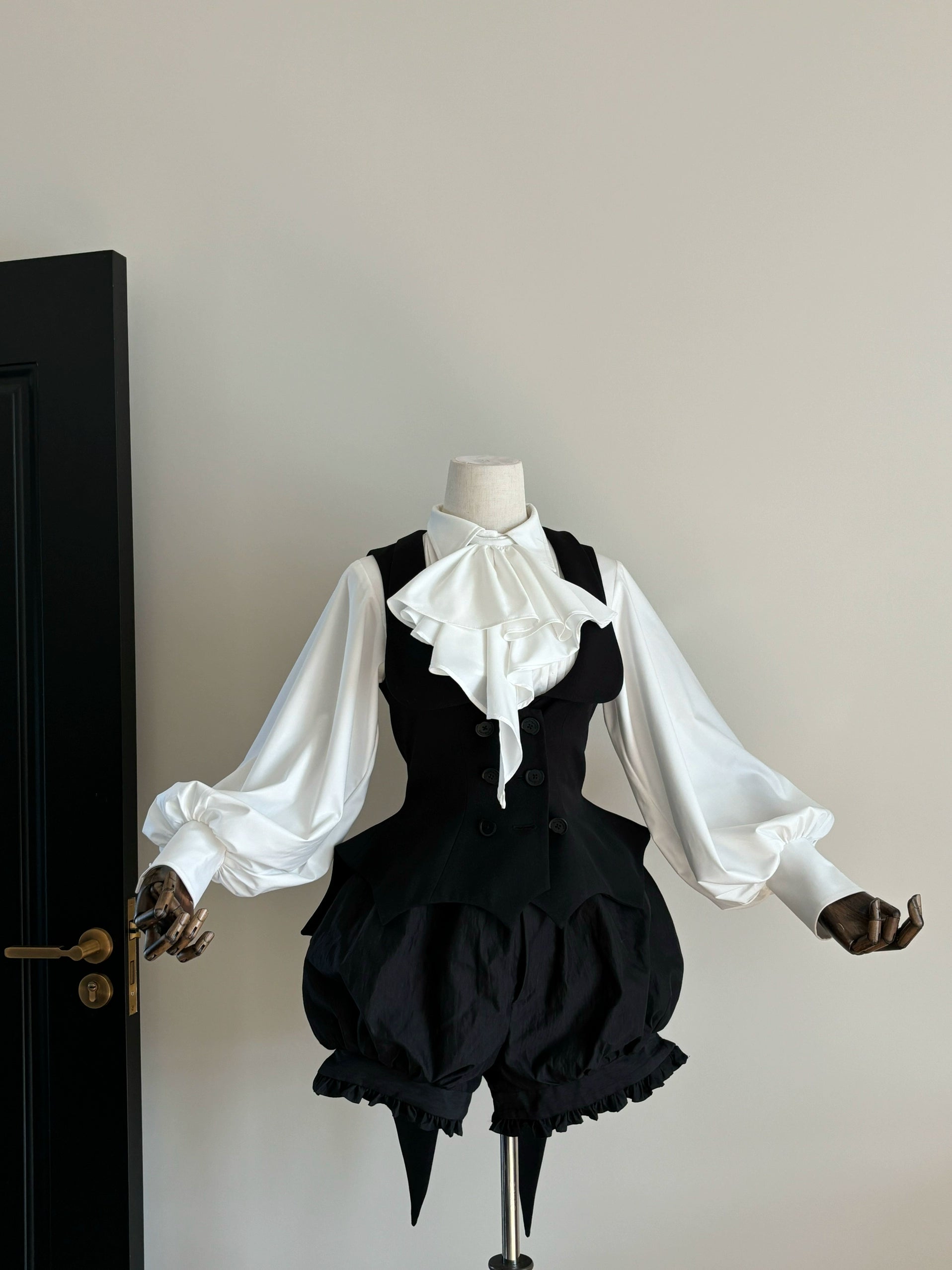 FlowerFairyDaily - Final Nocturne - Black Gothic Lolita Vest, Bat-Wing Shape S Black - Black