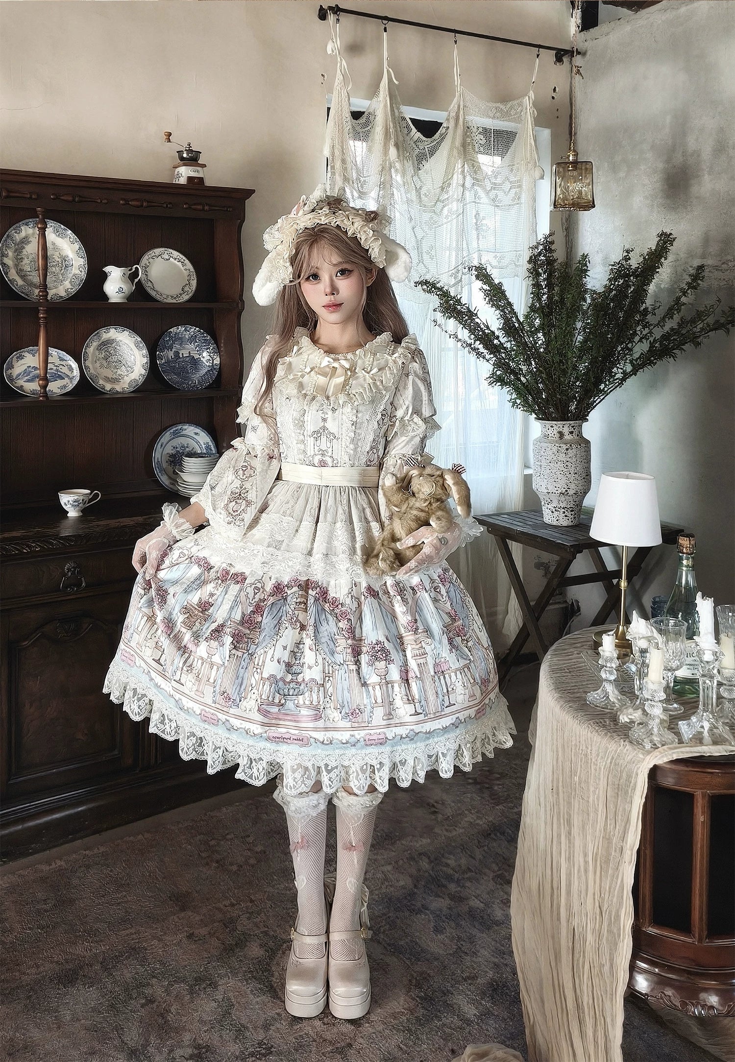 Wandering Rabbit's Palace - Doll-like Classic Lolita Palace Print OP Dress with Lace