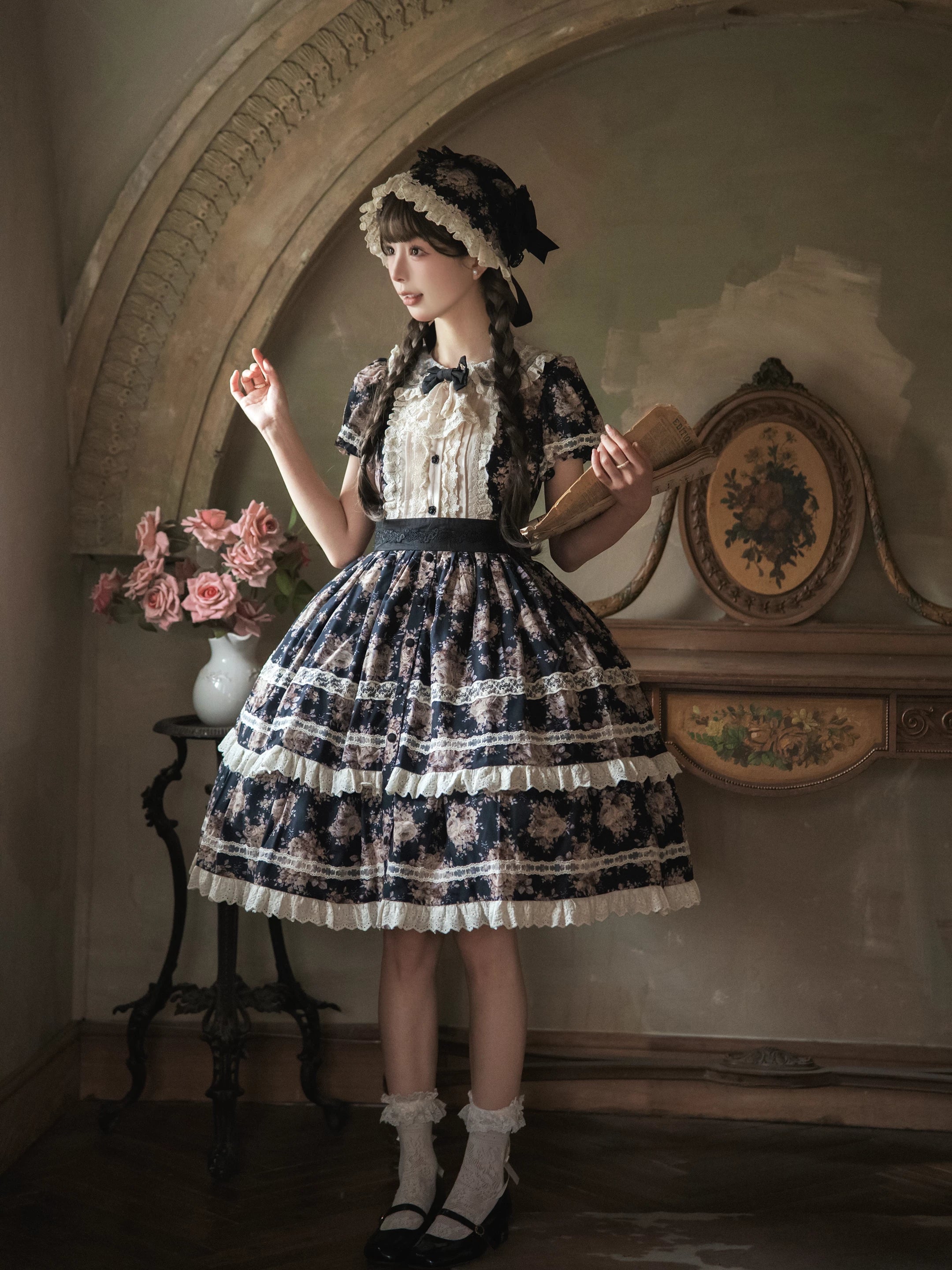 Black Rose - Printed Old School Lolita Dress, Front Opening