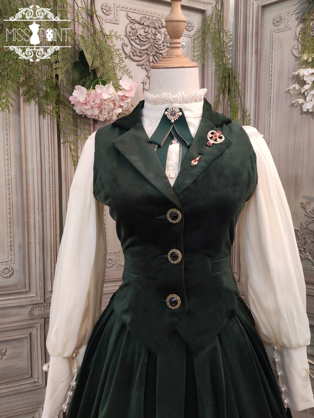 Miss Point~Rose Doll~Retro Lolita Vest Velvet Lolita Waistcoat 32516:392350