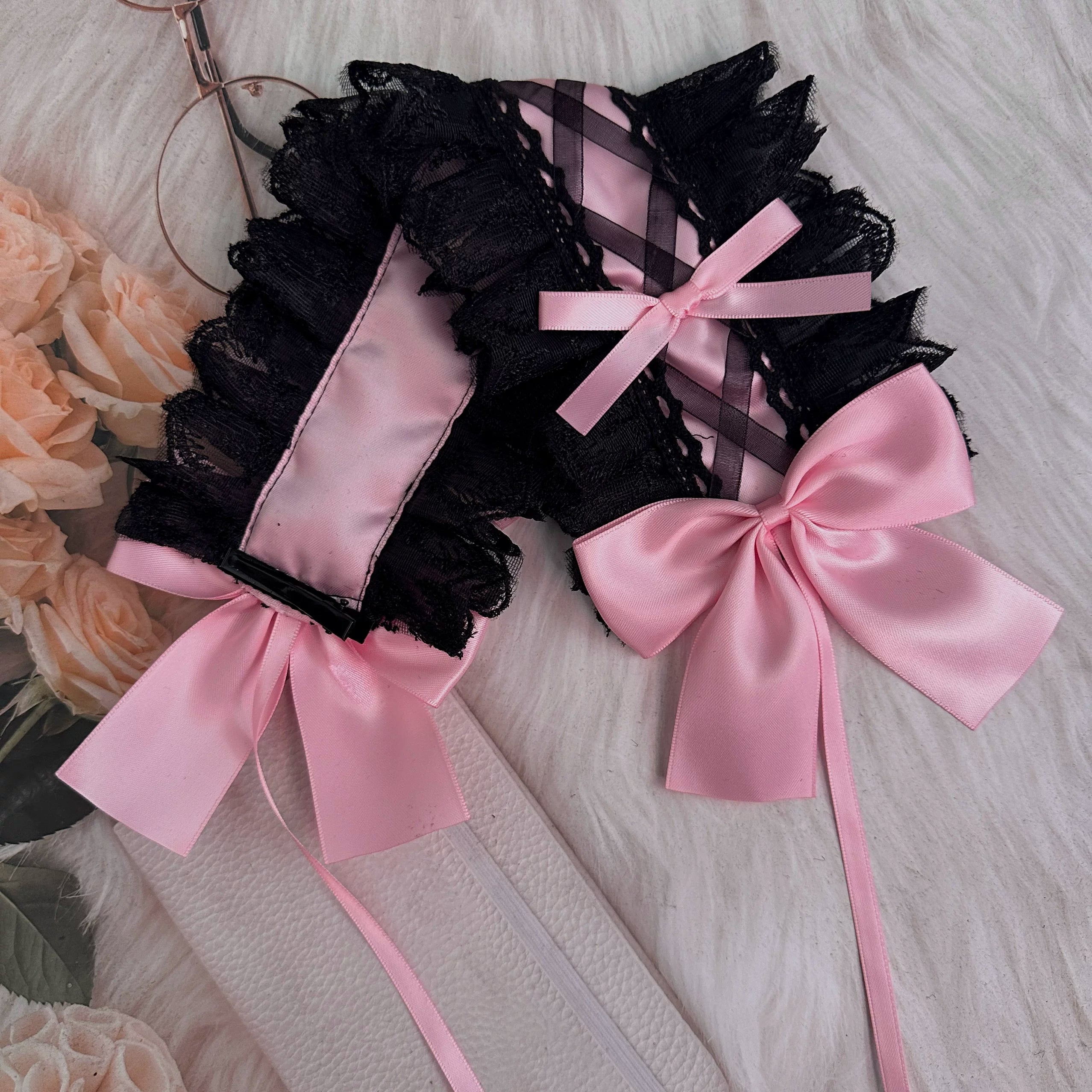 Sweet Lolita Lace Headbands, Ribbon & Bow Black lace with pink bow headband