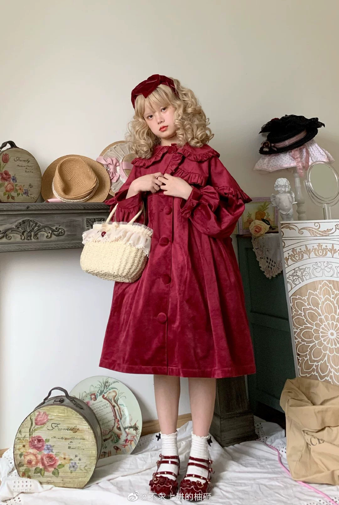 Dark Star Island~Winter Lolita Cape Velvet Antique Lolita Coat 32870:394762