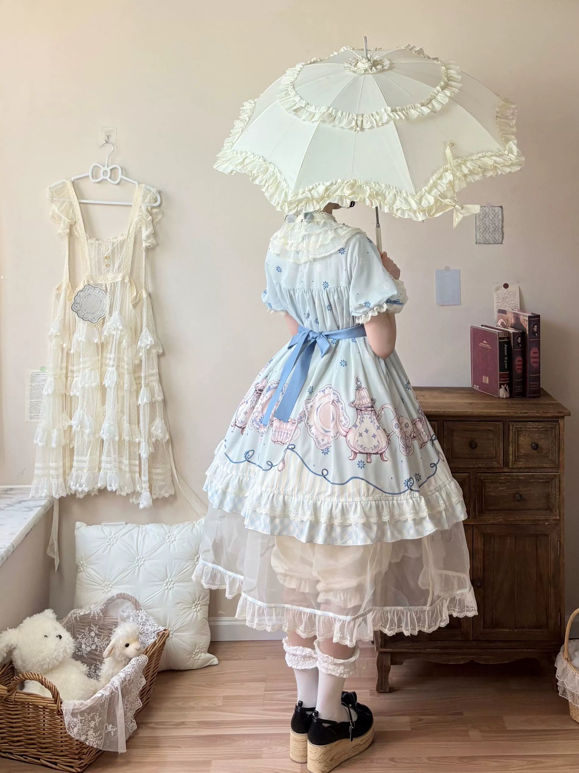 Uncle's Workshop - Veronica Spring Tea - Plate Printed Sweet Lolita Dress
