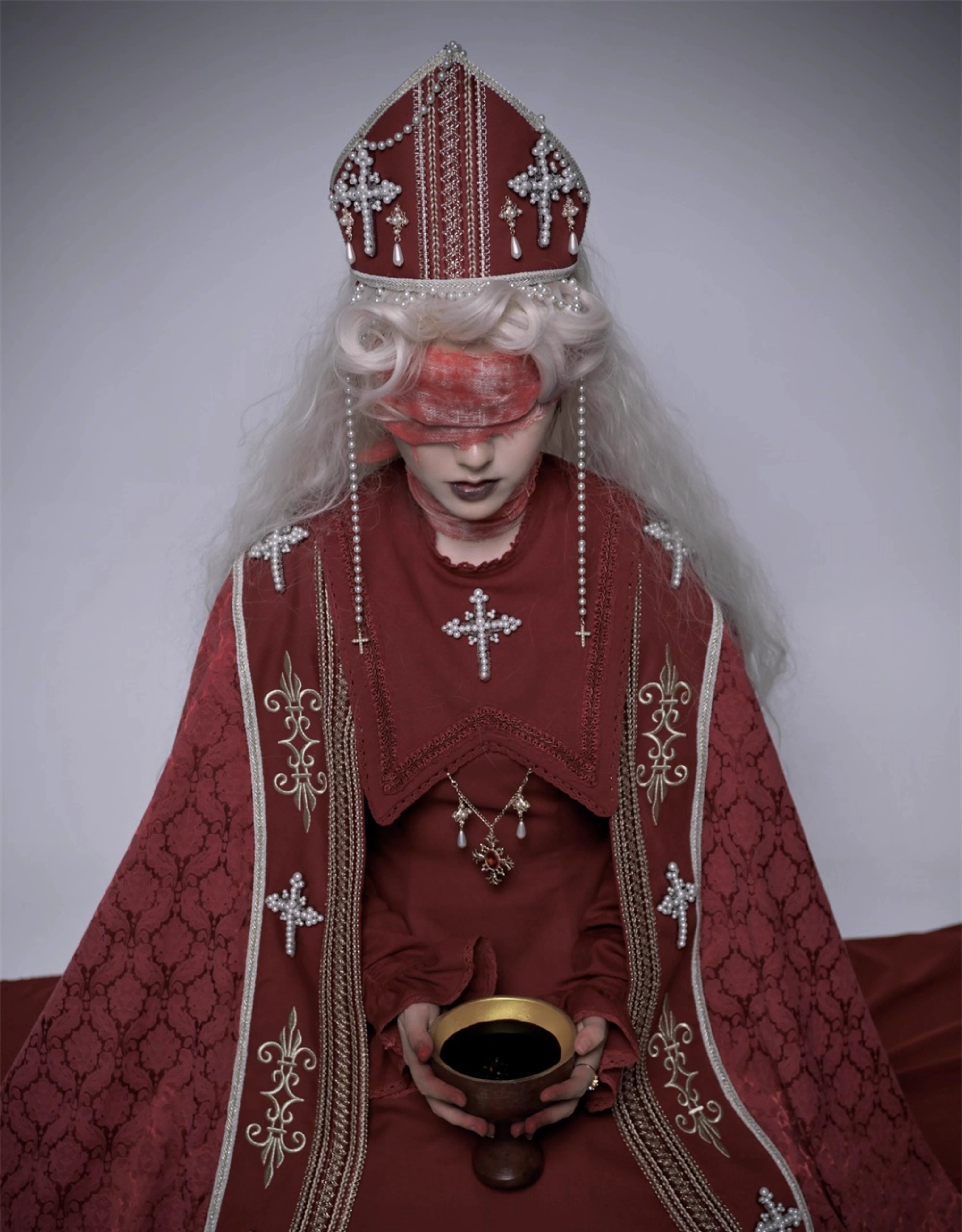 LeMiroir - Moonlit Prayer - Long Nun Lolita Bishop Cape, Cross Details
