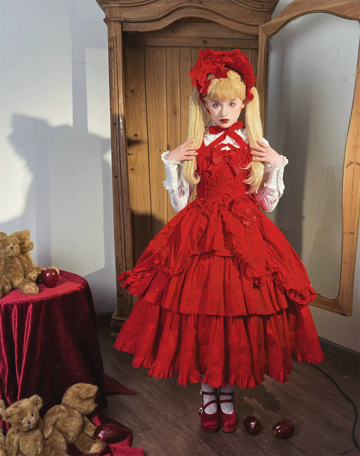 Cotton Gothic Lolita Long JSK, Drawn-up Hem