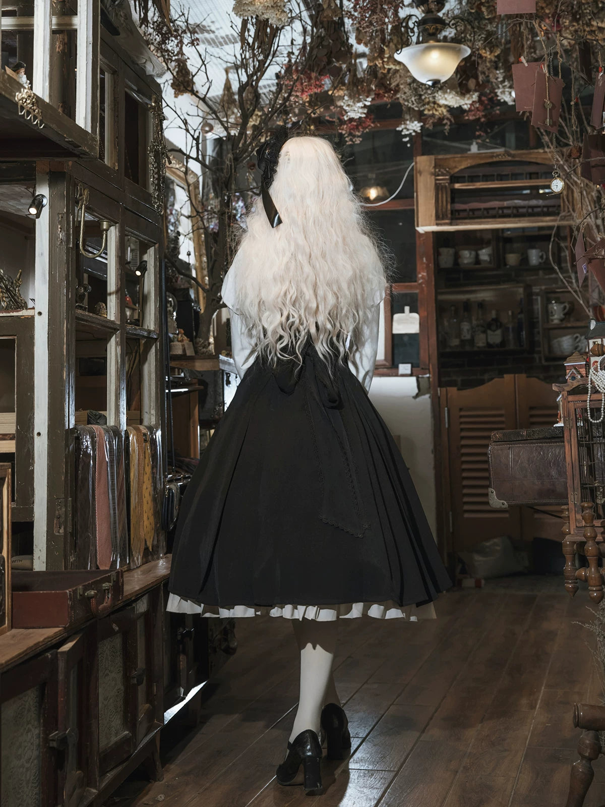 Violin Variations - Gothic Lolita Bust-supporting Dress Set, Violin Embroidery