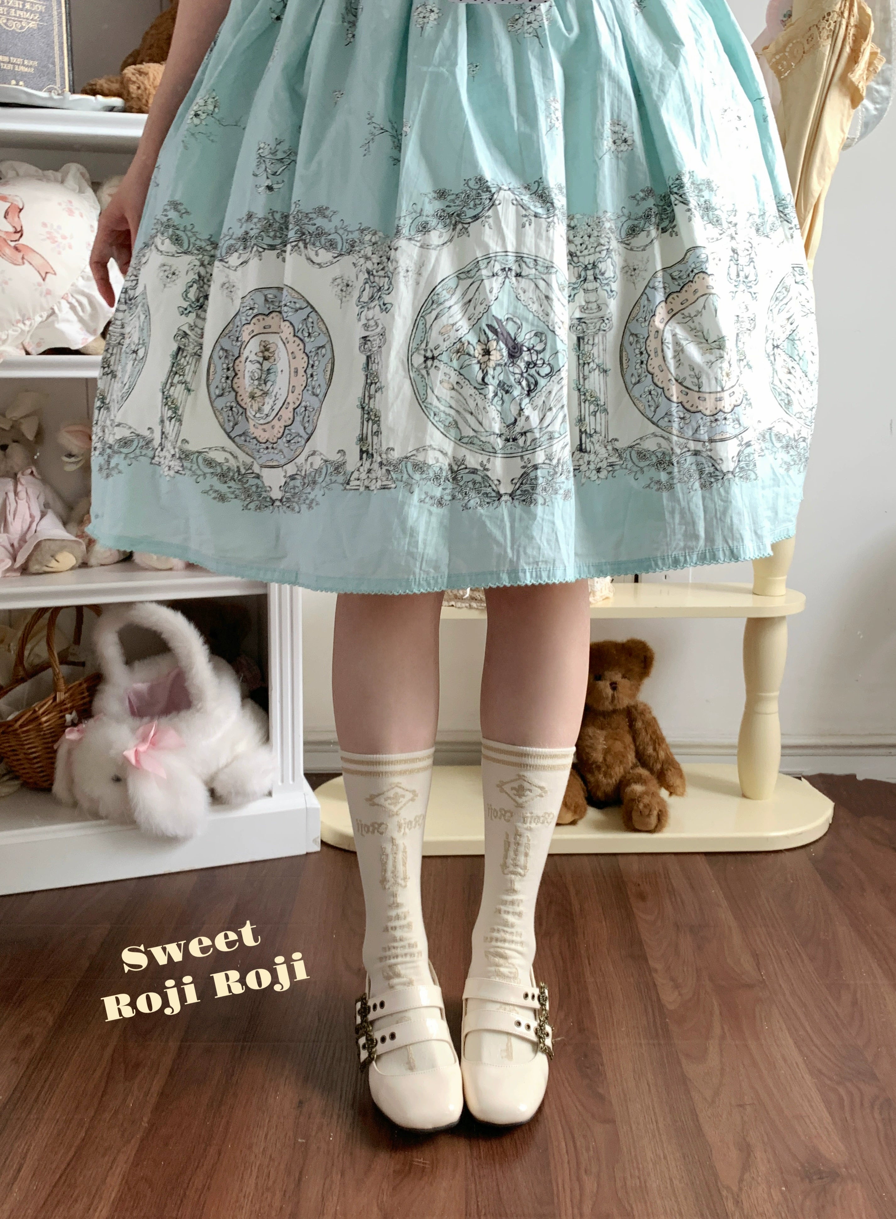 Roji Roji - Printed Cotton Sweet Lolita Calf Socks (Beige) 44320:804772