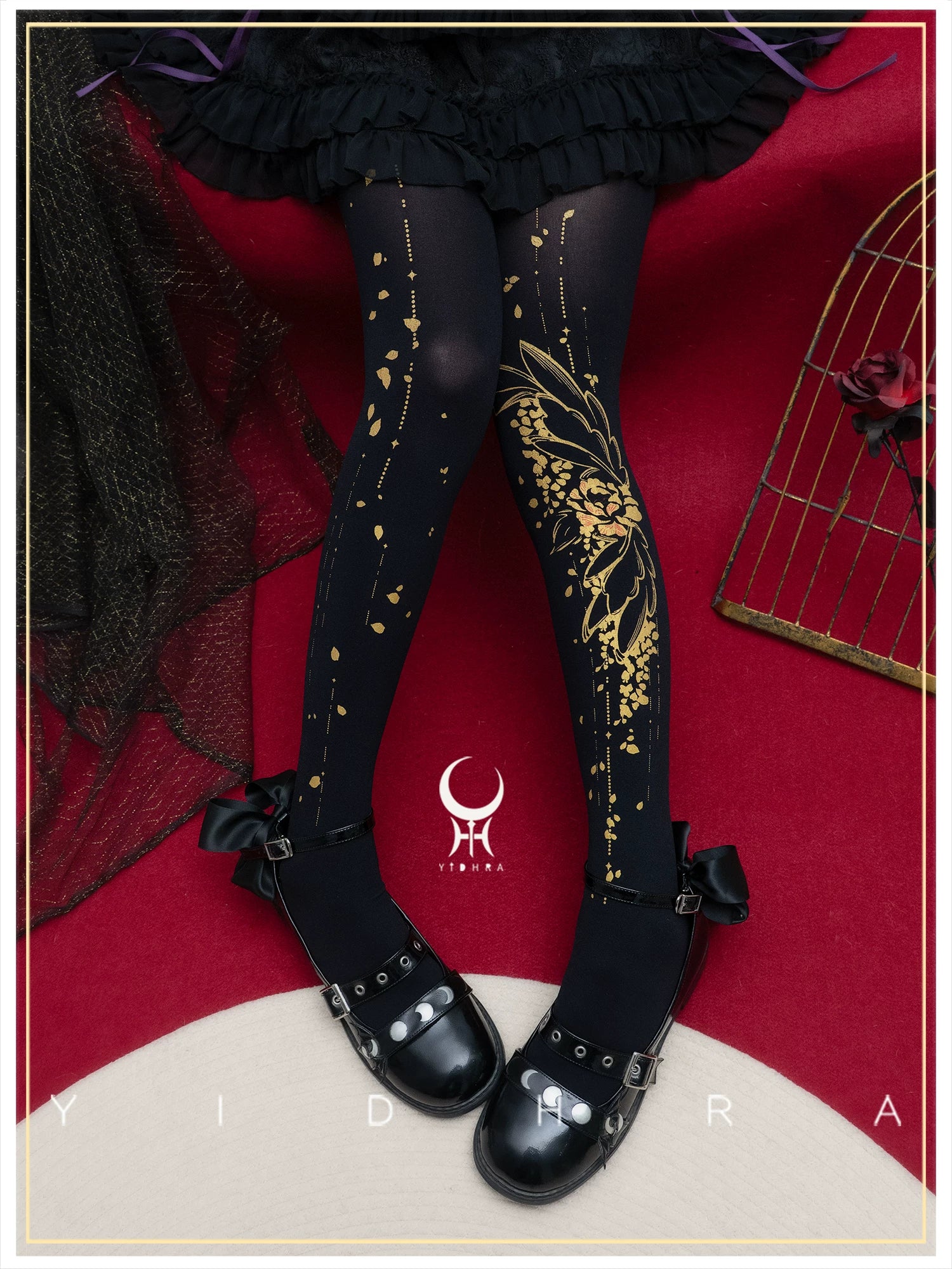 Thousand Crane Herb - Asymmetric Floral Print Lolita Pantyhose 120D - Black Tights with Gold Print