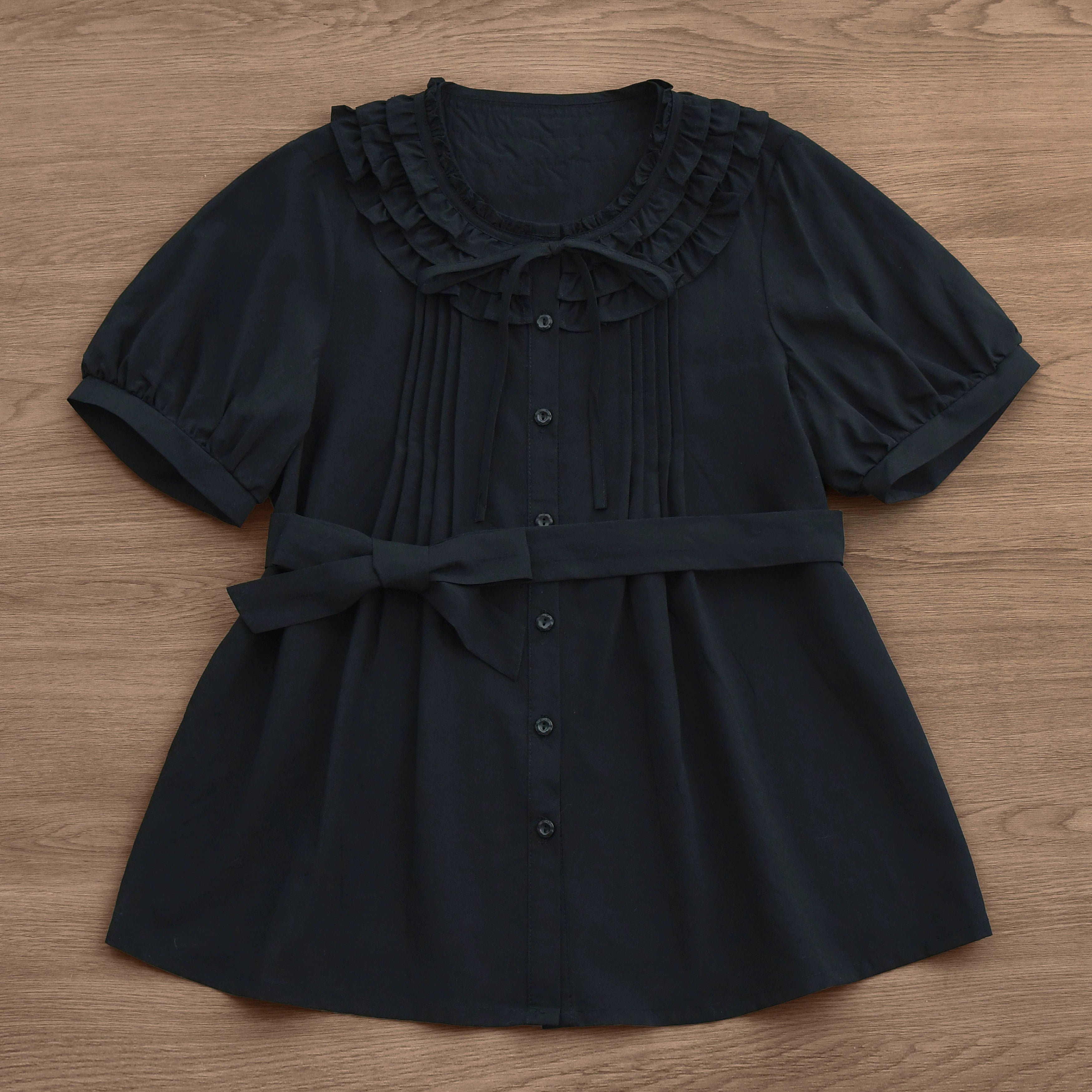 MIST - Vernal Stream - Lightweight Kawaii Lolita Blouse, Detachable Waist Tie Black S