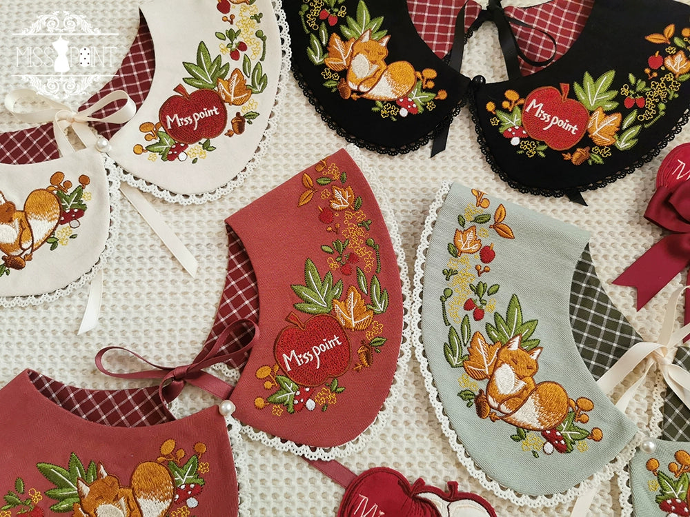 Miss Point - Chubby Fox in the Forest - Kawaii Lolita Accessories Knitted Fox Scarf Embroidered Faux Collar
