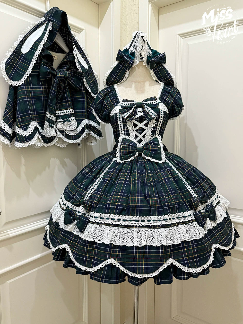 Plaid Petal Bunny - Old School Lolita Plaid OP Dress, Petal-shaped Hem 44673:818222