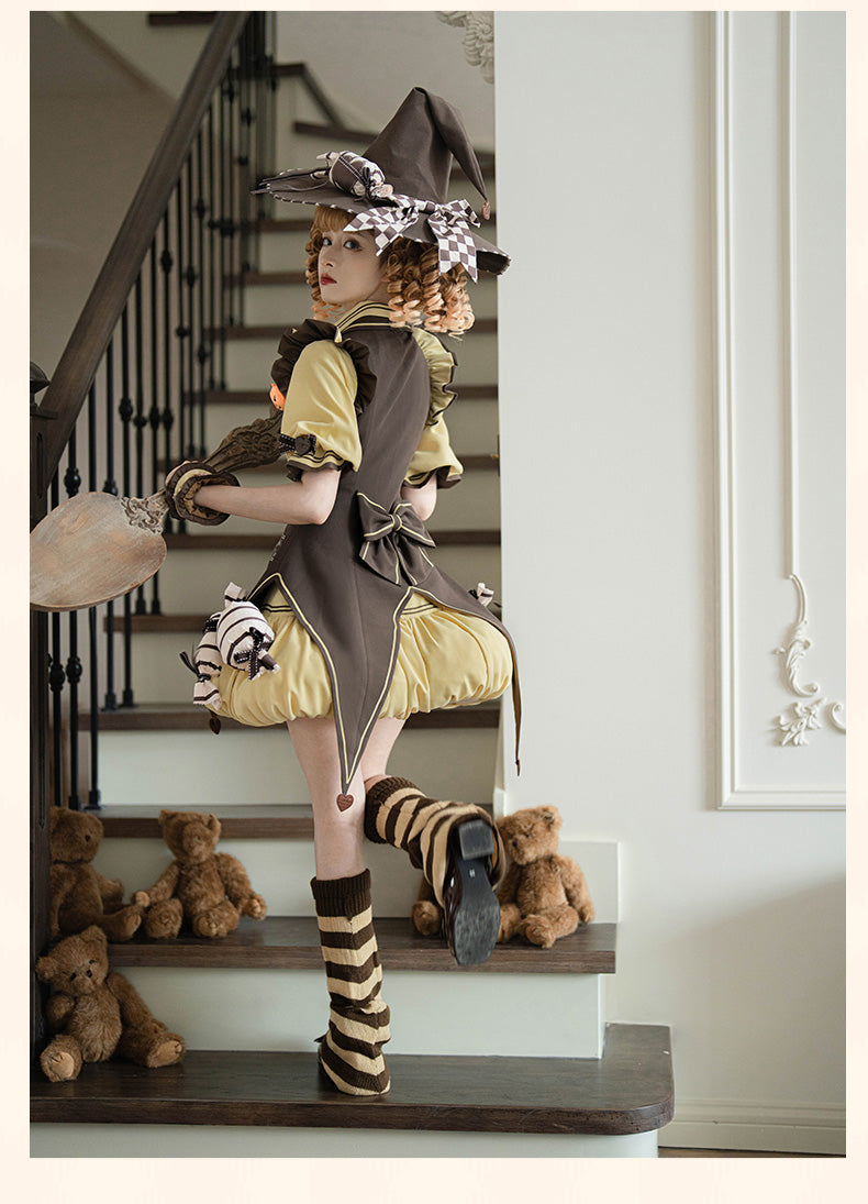 Piggy Bun- Witch Paradise - Kawaii Lolita OP Witch Themed Dress with Pointed Hem Vest