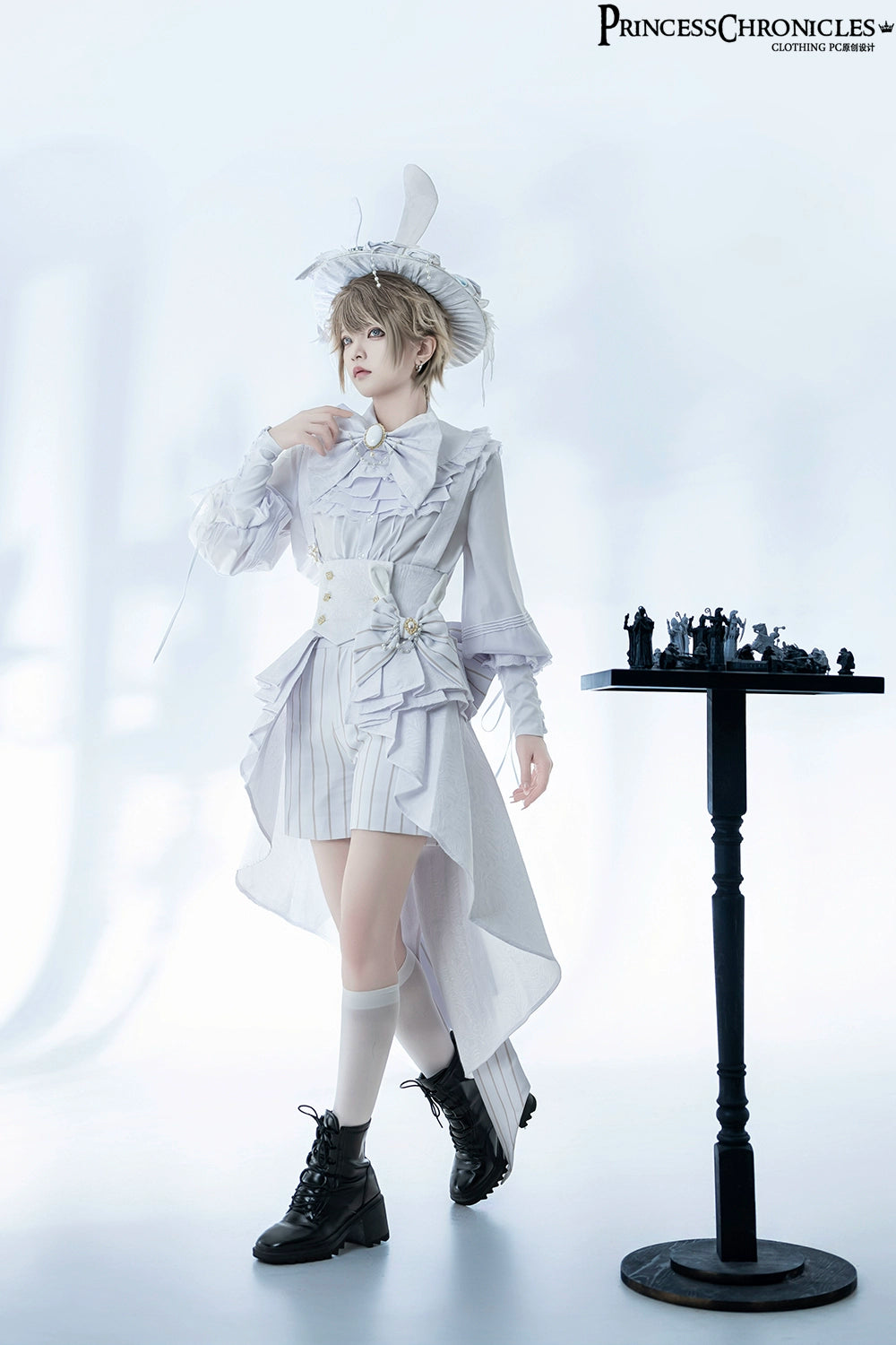 Princess Chronicles - Rabbit Theater White Moonlight - Ouji Lolita Shorts Set Corset and Rabbit Hat Accessory