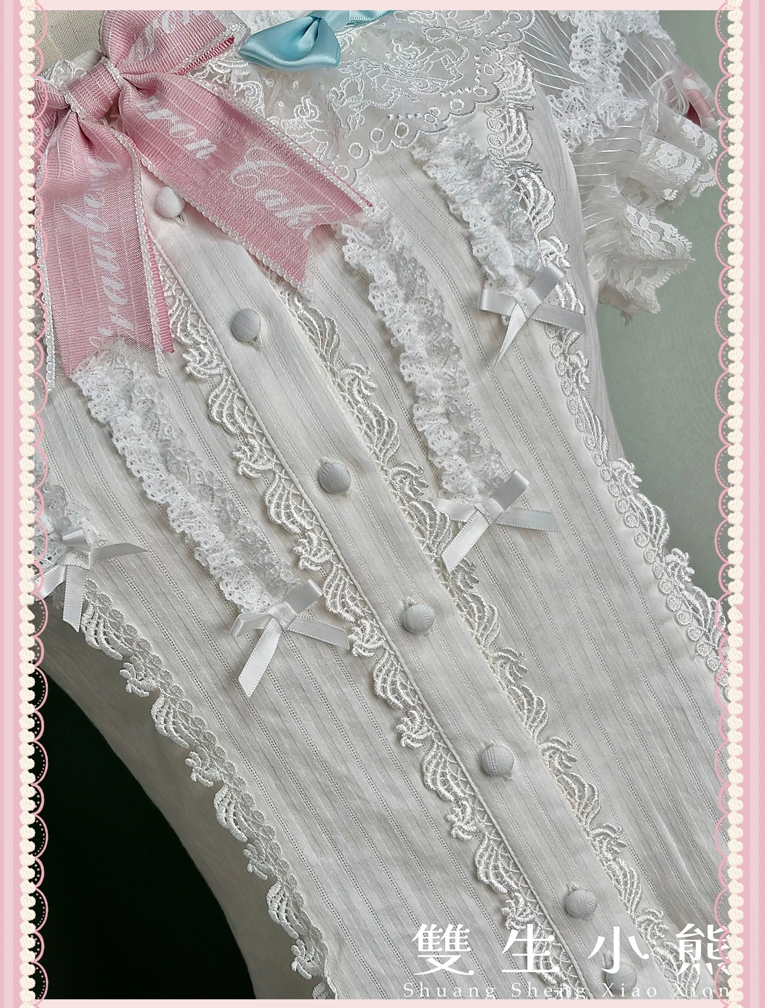 Macaron - Sweet Lolita Short Sleeve Shirt, Lace & Bow Details