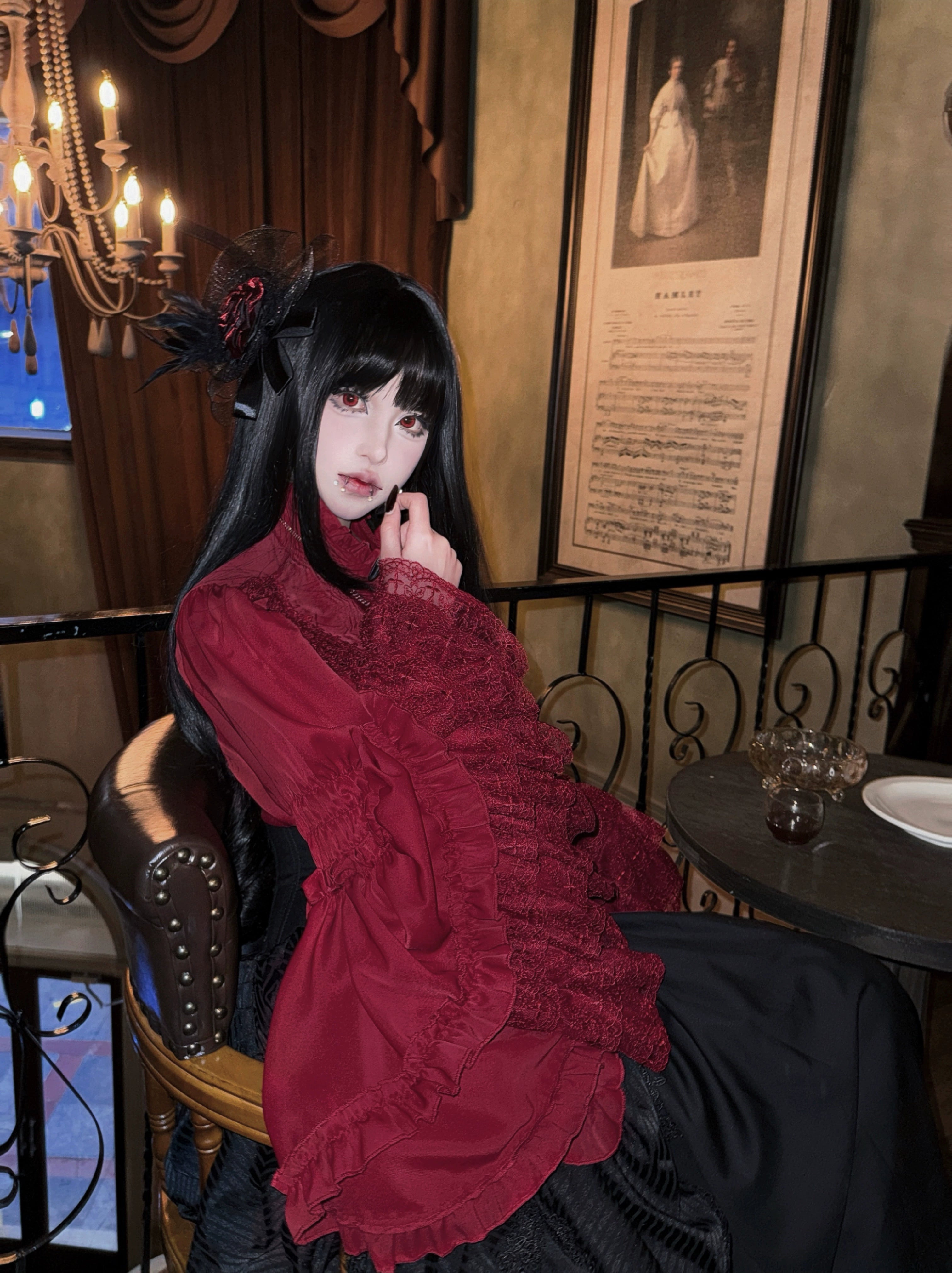 Twilight Zone - Gothic Lolita Blouse, Lace Hime-sleeve Red XS