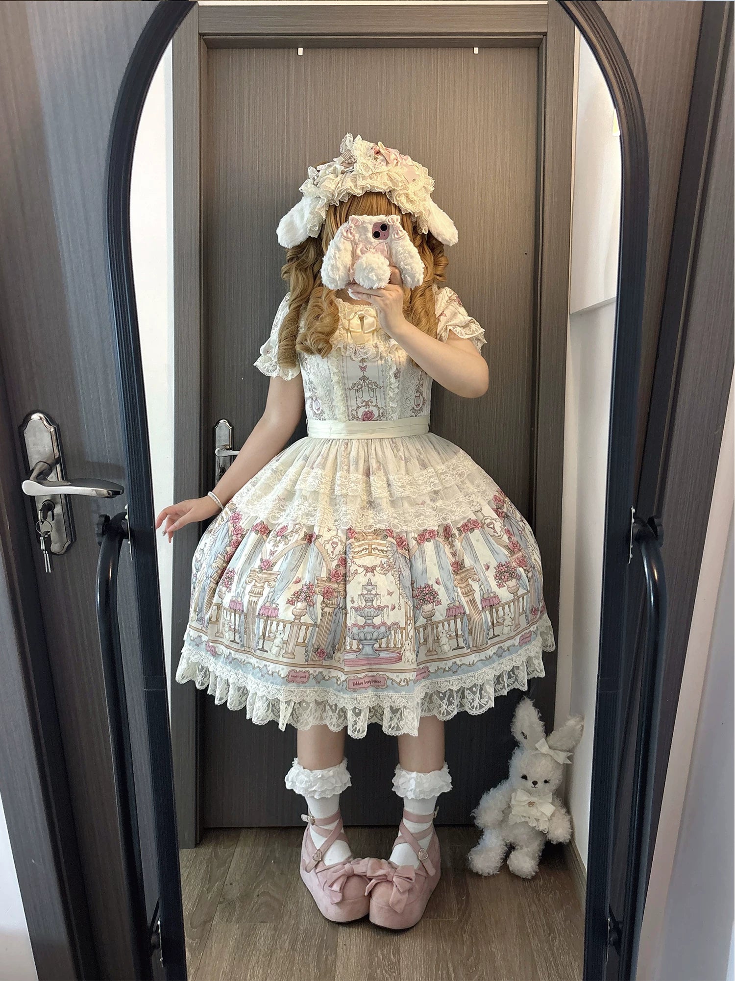 Wandering Rabbit's Palace - Doll-like Classic Lolita Palace Print OP Dress with Lace